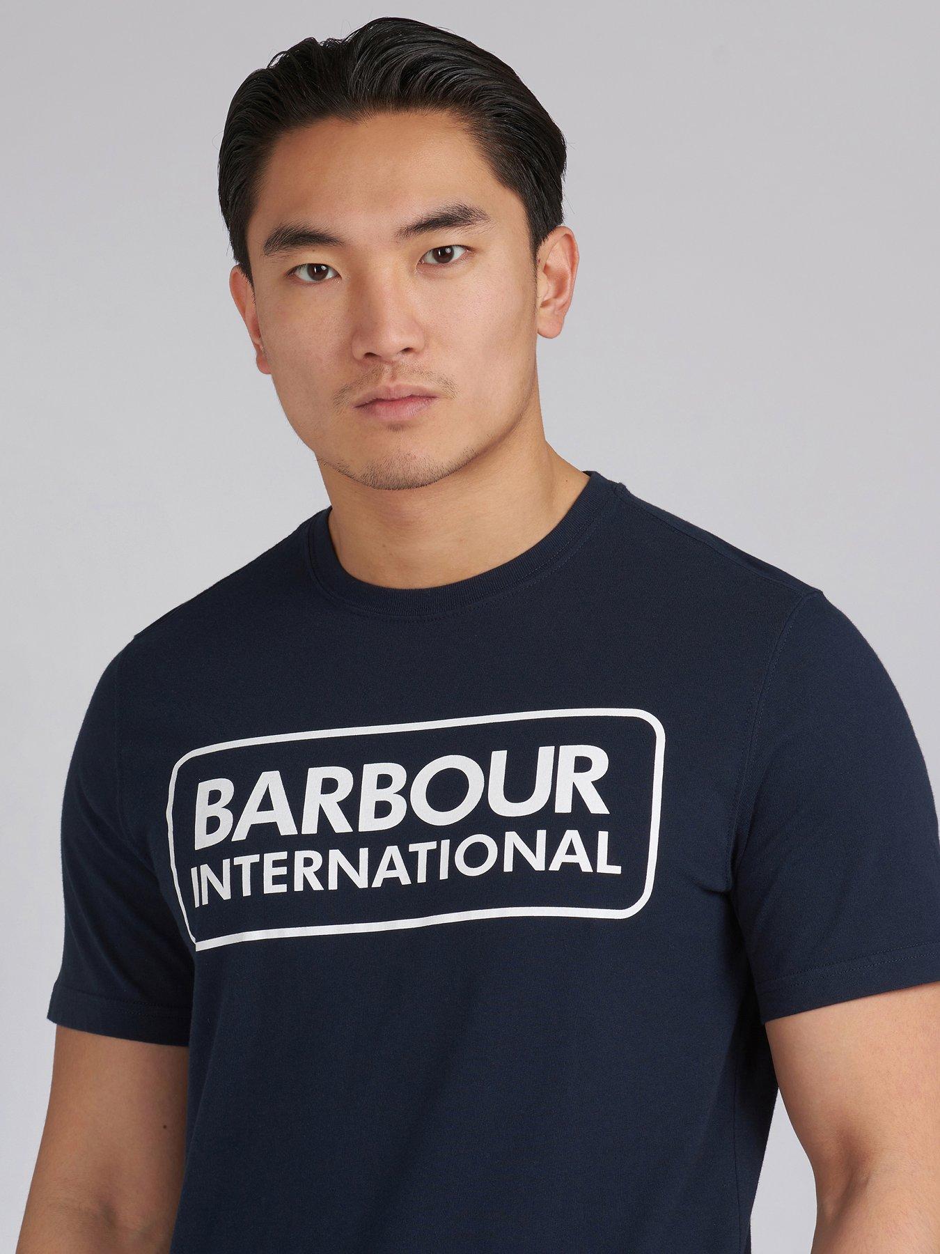 barbour-international-essential-large-logo-t-shirt-navyoutfit