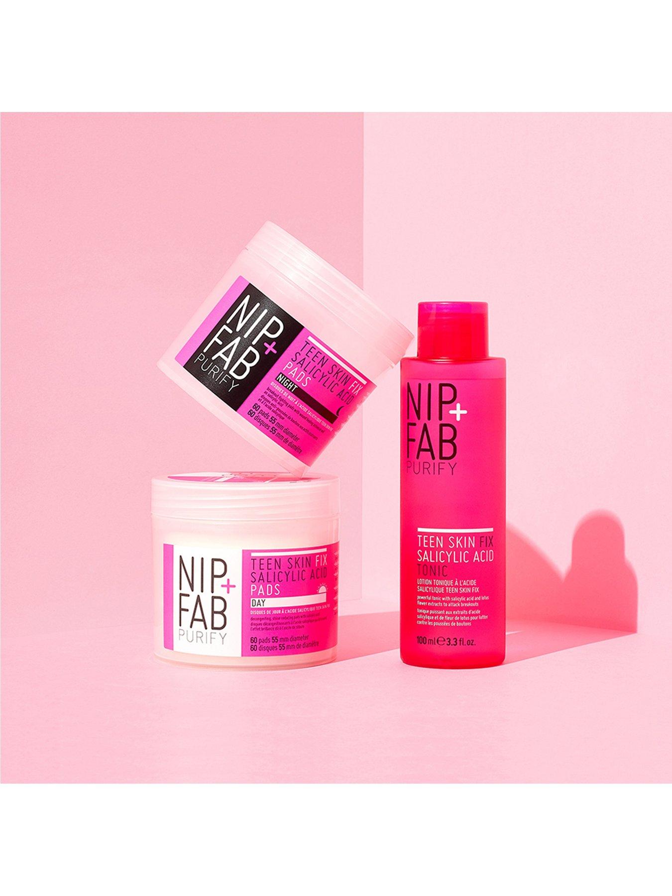 Image 4 of 6 of Nip + Fab NIP + FAB Salicylic Acid Day Pads 80ml