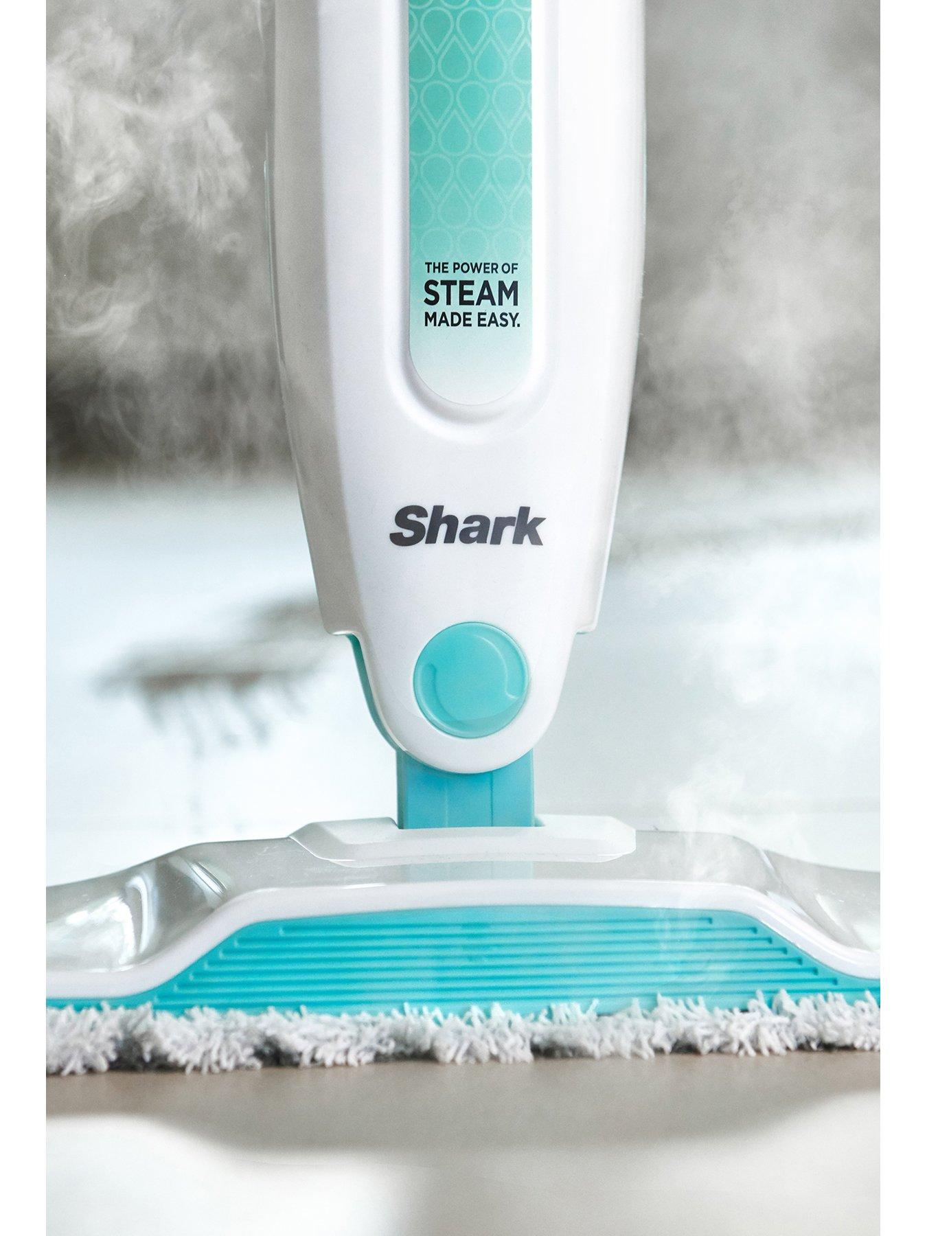 shark-shark-pro-steam-mop-s1000uk-reusable-machine-washable-cleaning-pads-55-metre-cord-whiteoutfit