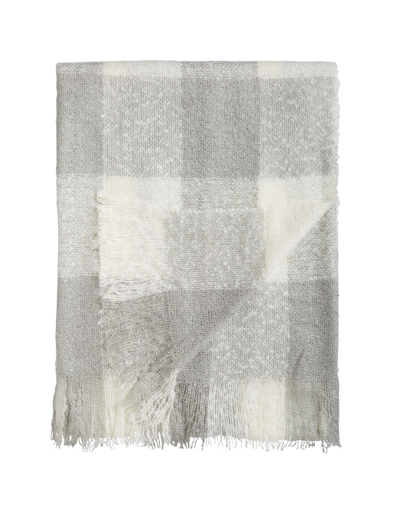 cascade-home-sophie-throw-grey