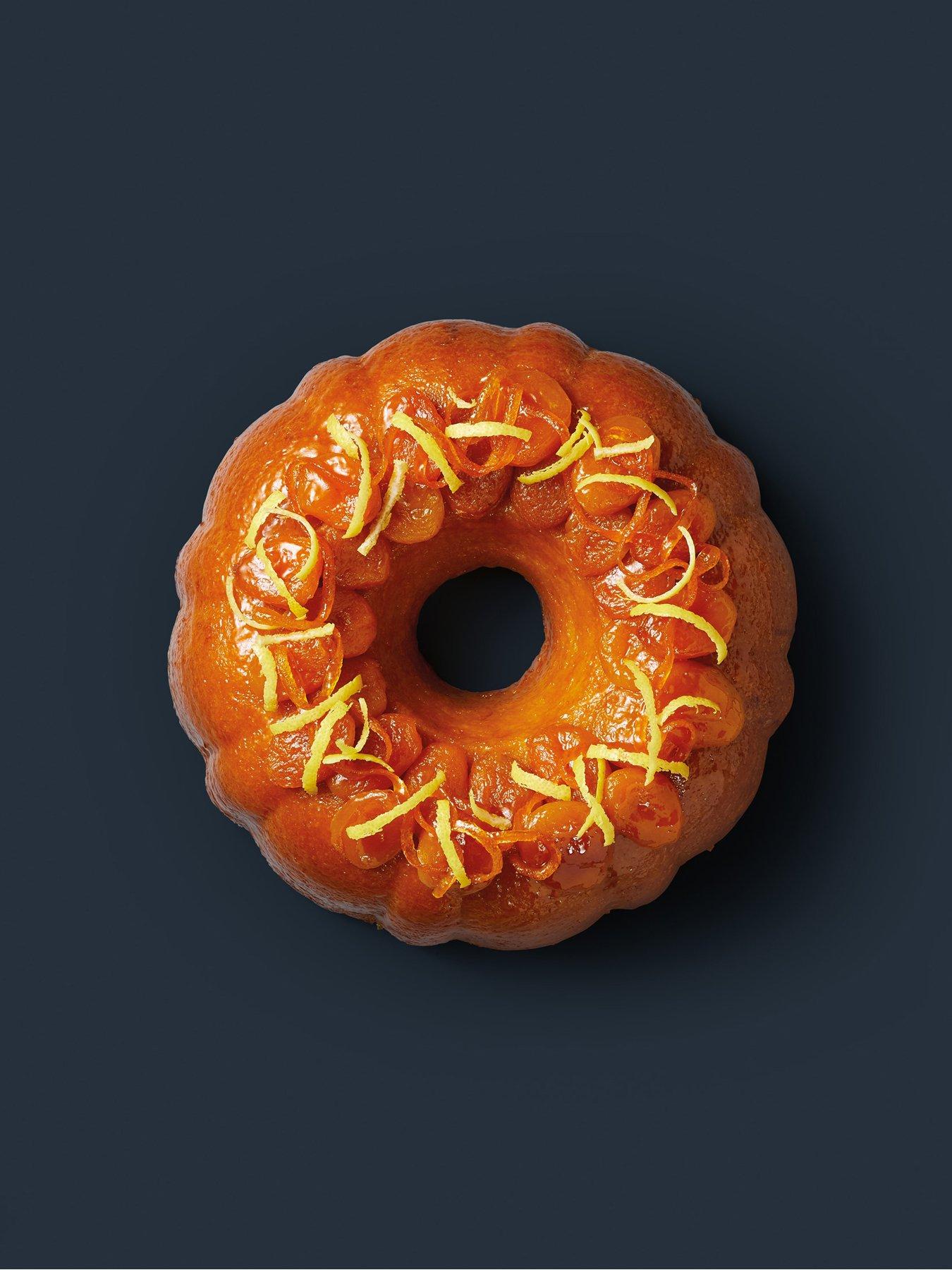 Image 2 of 3 of MasterClass Non-Stick Fluted Ring Cake Pan