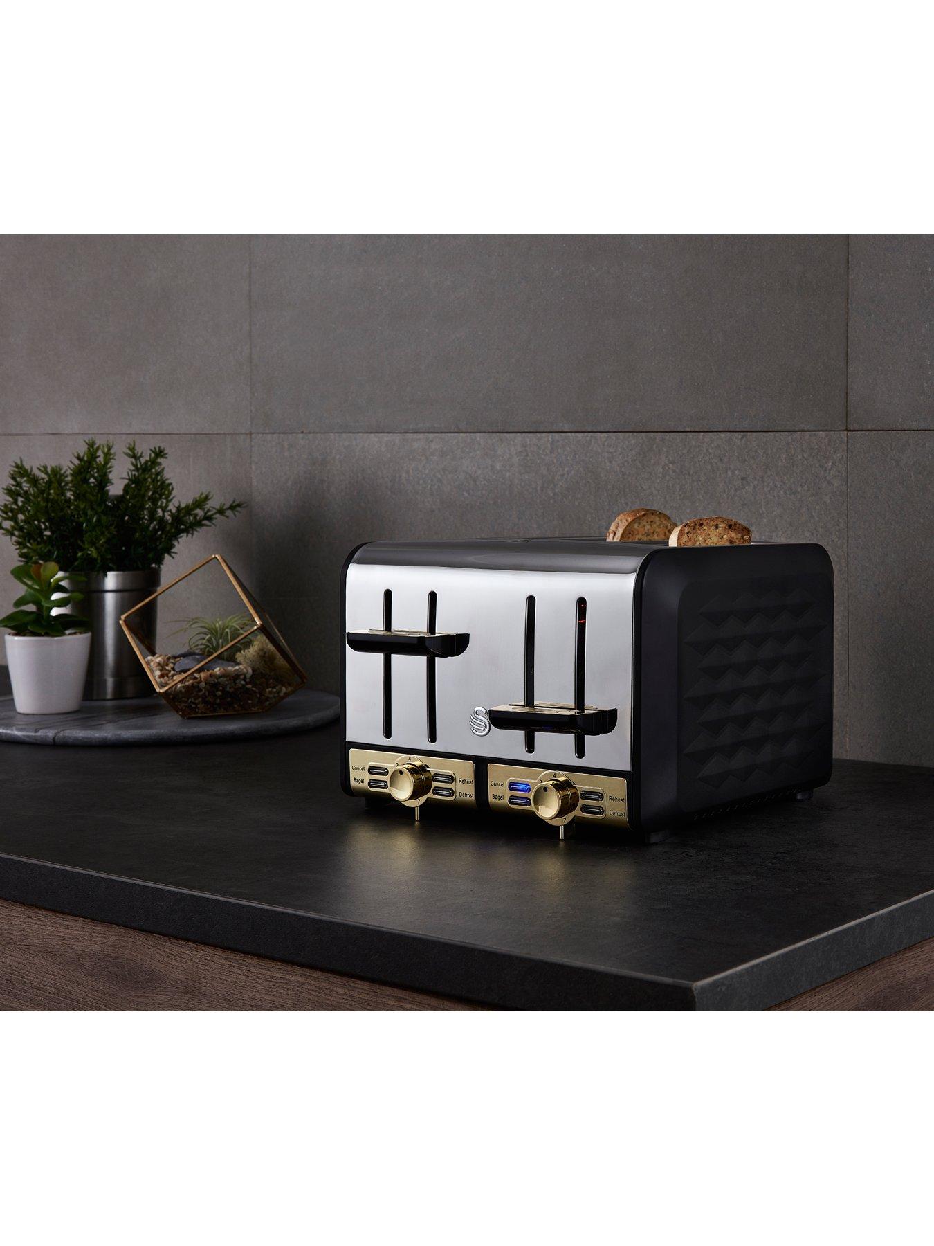Image 5 of 7 of Swan Swan Gatsby Range 4-Slice Toaster - Black/Gold