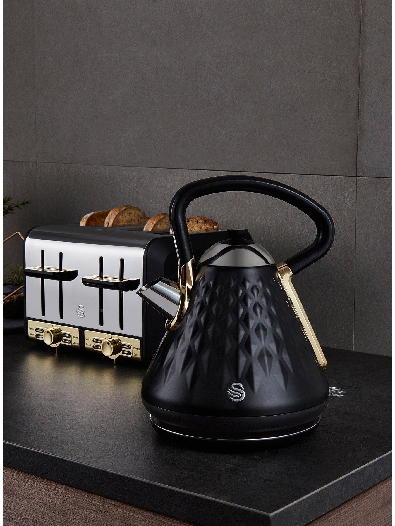 Image 6 of 7 of Swan Swan Gatsby Range 4-Slice Toaster - Black/Gold