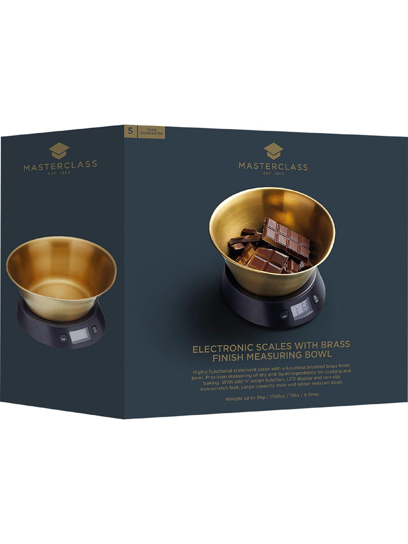 masterclass-electronic-dual-dry-and-liquid-kitchen-scale-with-brass-finish-bowloutfit