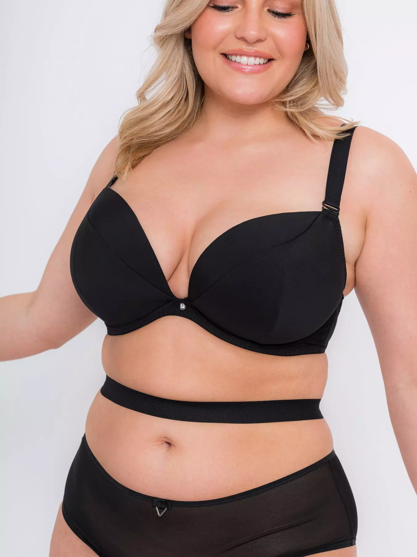 Scantilly Icon Plunge Strapless Padded Body Black – Curvy Kate CA