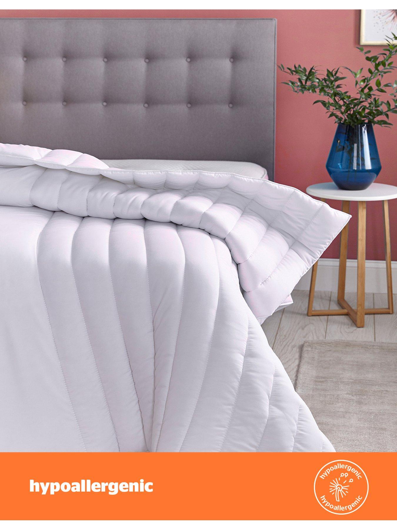 Image 5 of 7 of Silentnight Yours and Mine 10.5/13.5 Tog Duvet