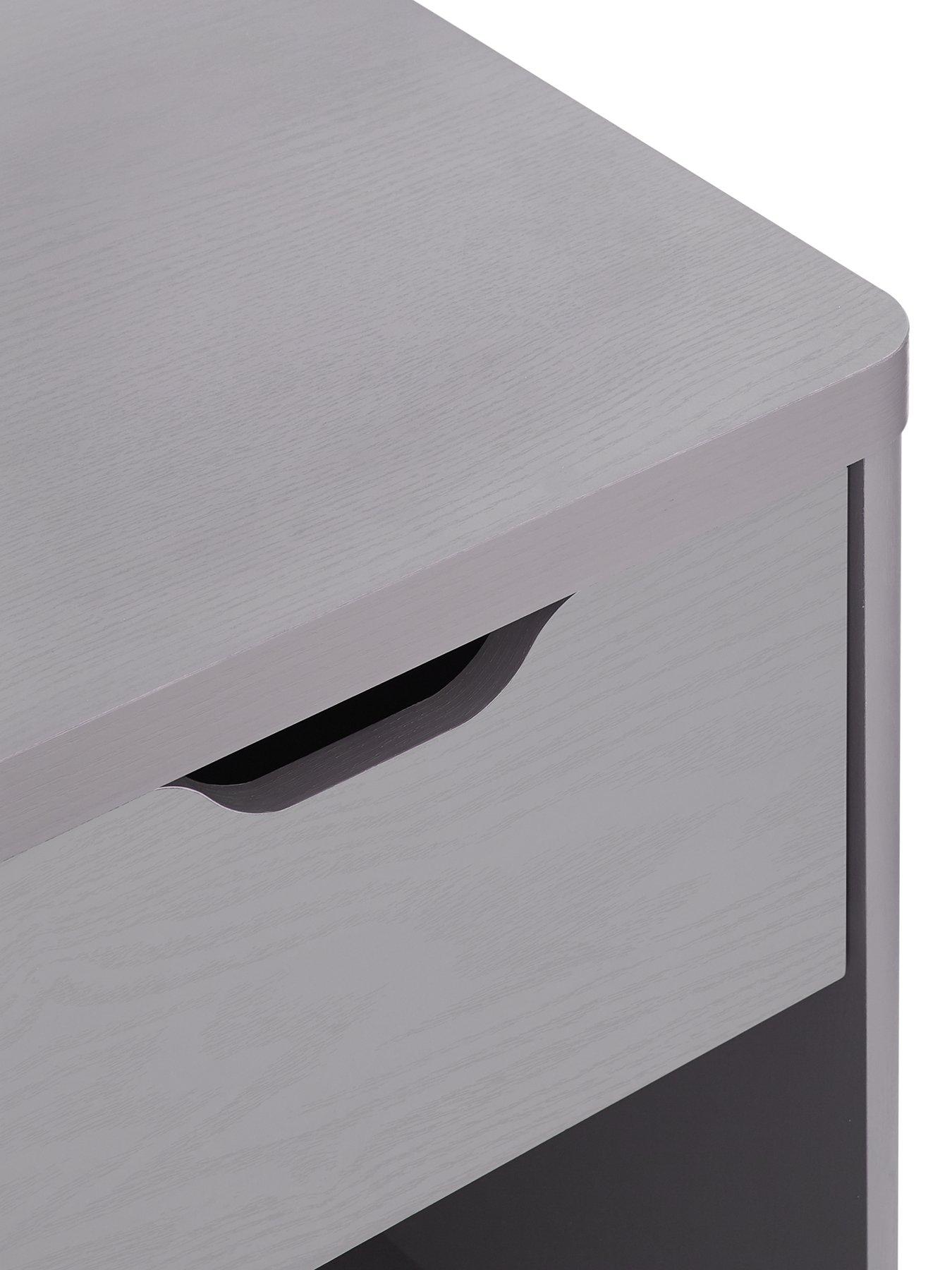 very-home-aspen-1-drawer-bedside-chest-grey-oak-effectdetail