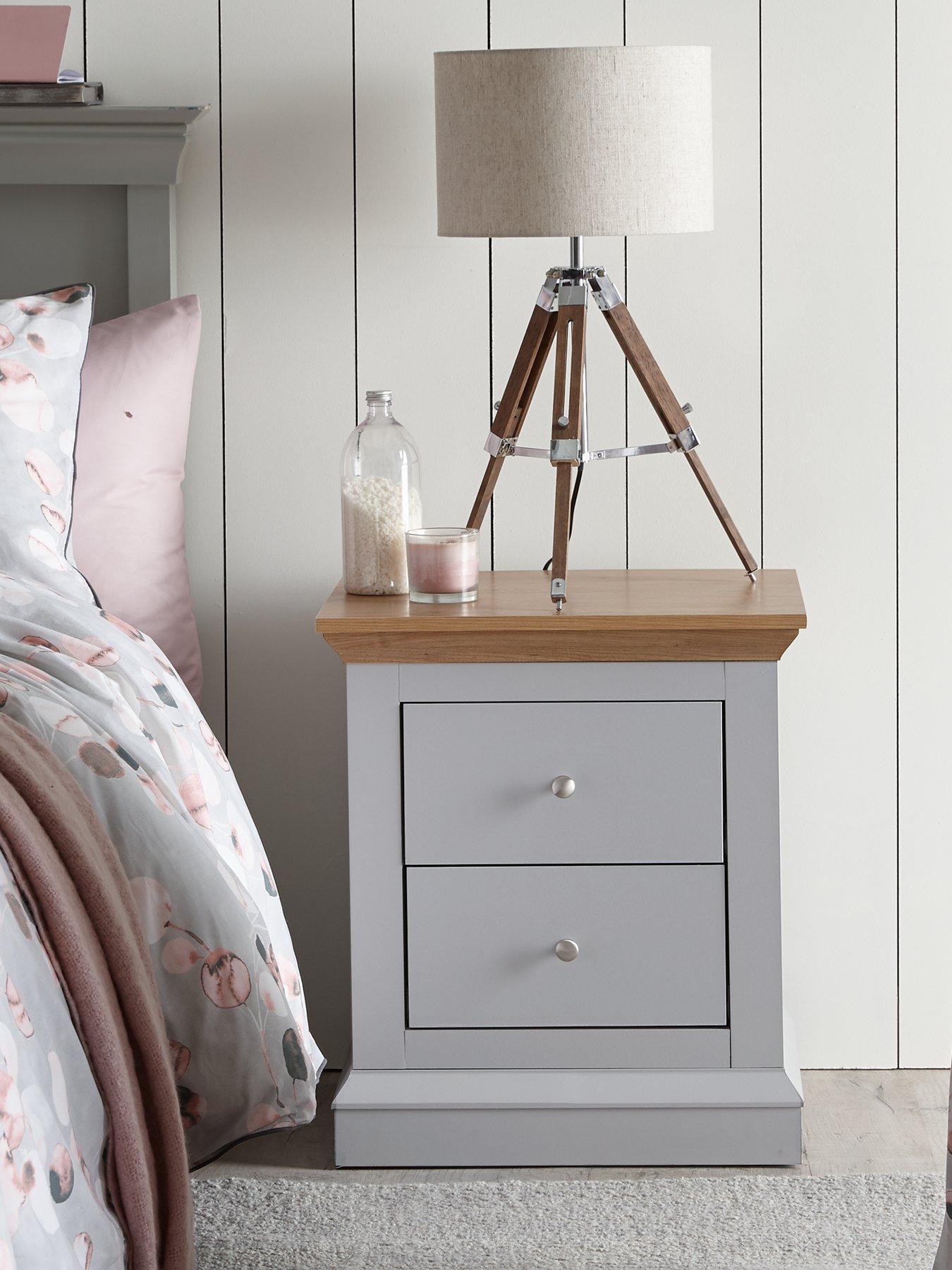 The Very Collection Hanna Set of 2 Bedside Chests