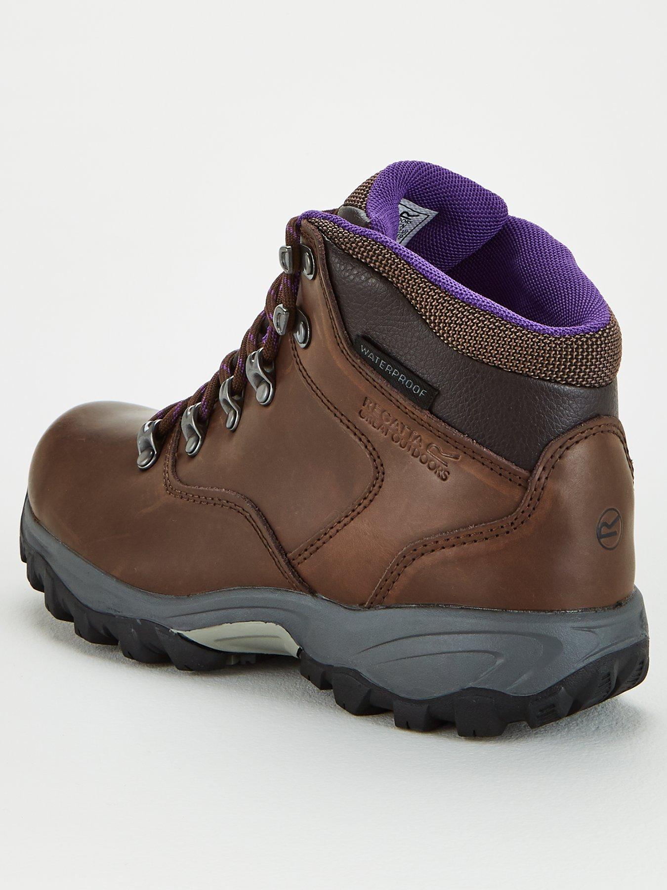 Regatta leather cheap walking boots