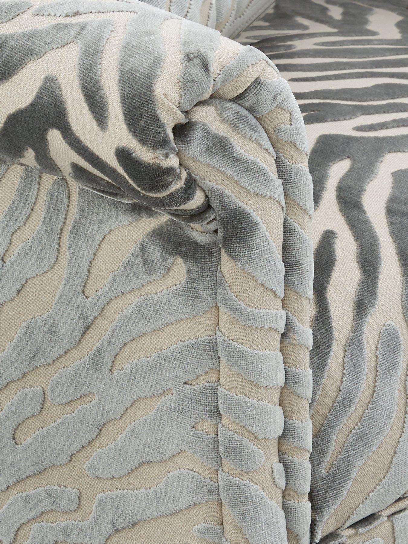 very-home-kingstonnbspaccent-chairnbsp--made-to-order-in-the-ukoutfit