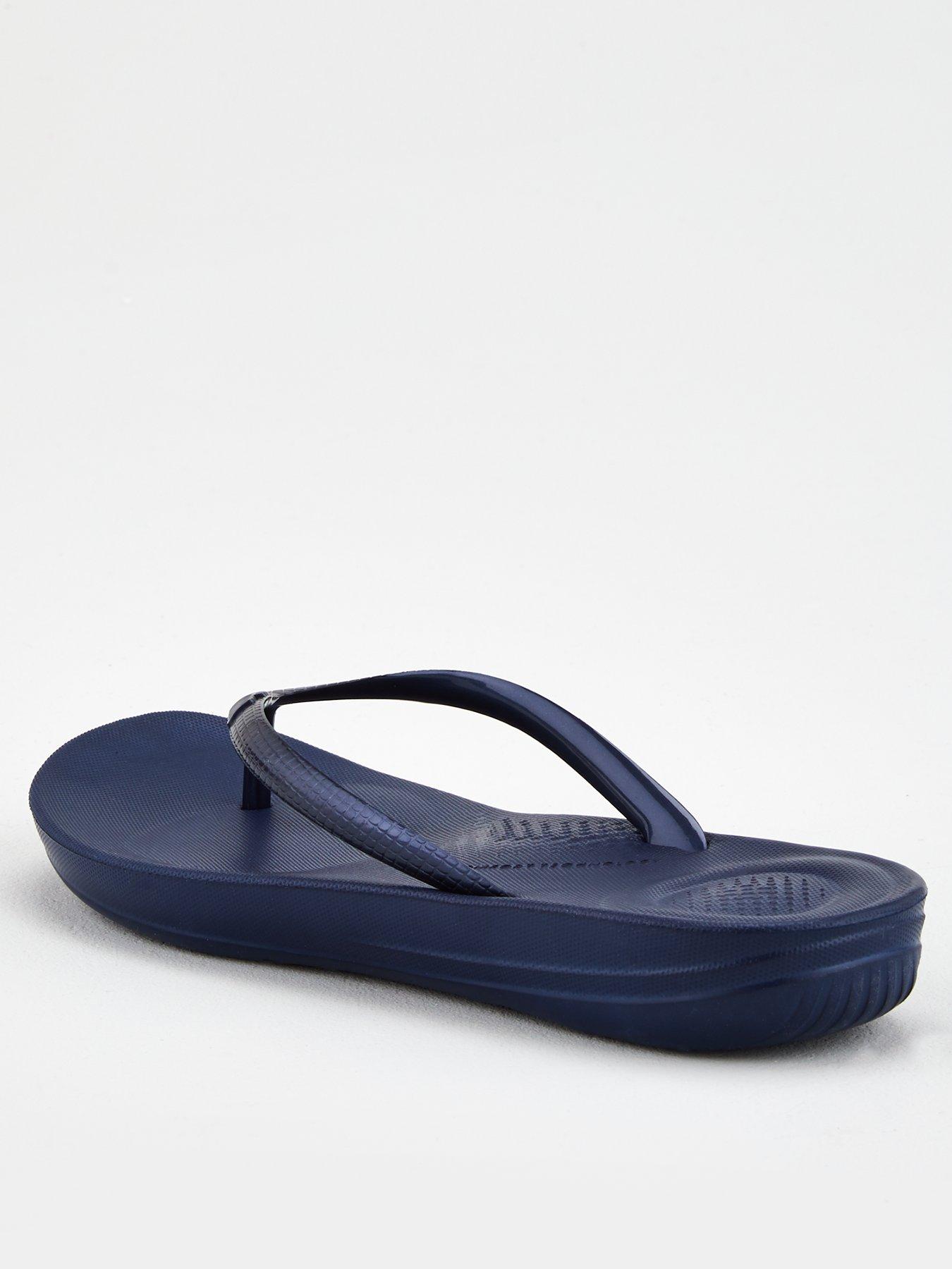 fitflop-iquishion-ergonomicnbspflip-flop-navystillFront
