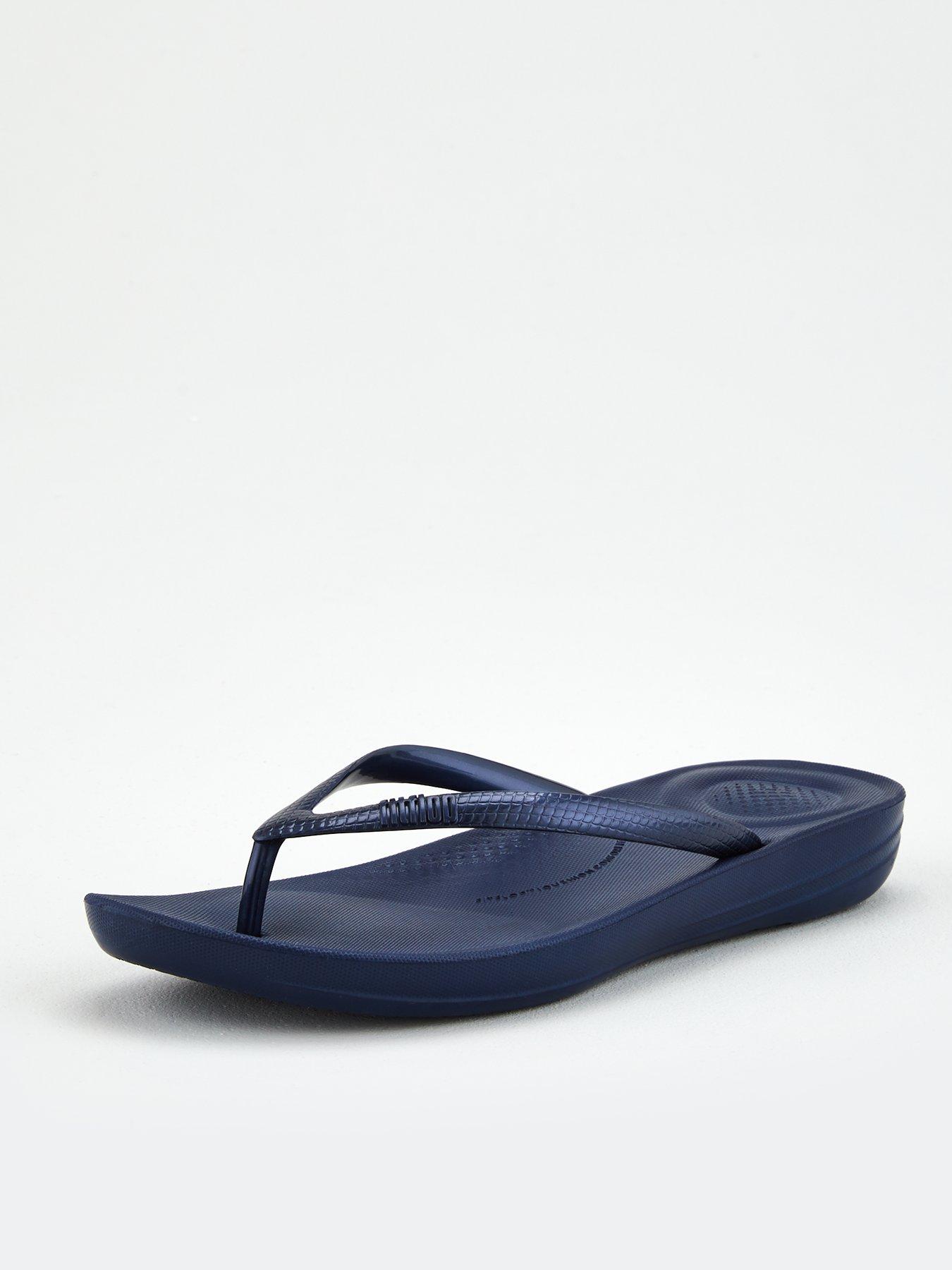 fitflop-iquishion-ergonomicnbspflip-flop-navyback
