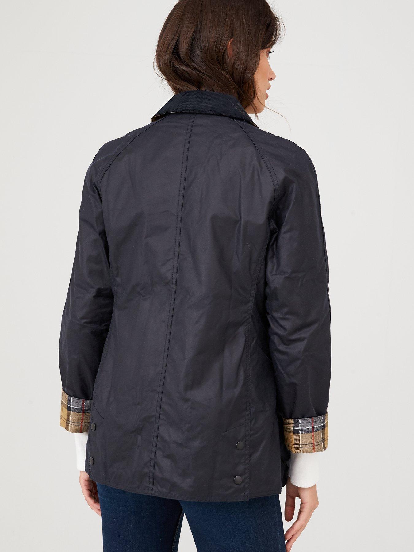 barbour-beadnell-wax-jacket-dark-navynbspstillFront