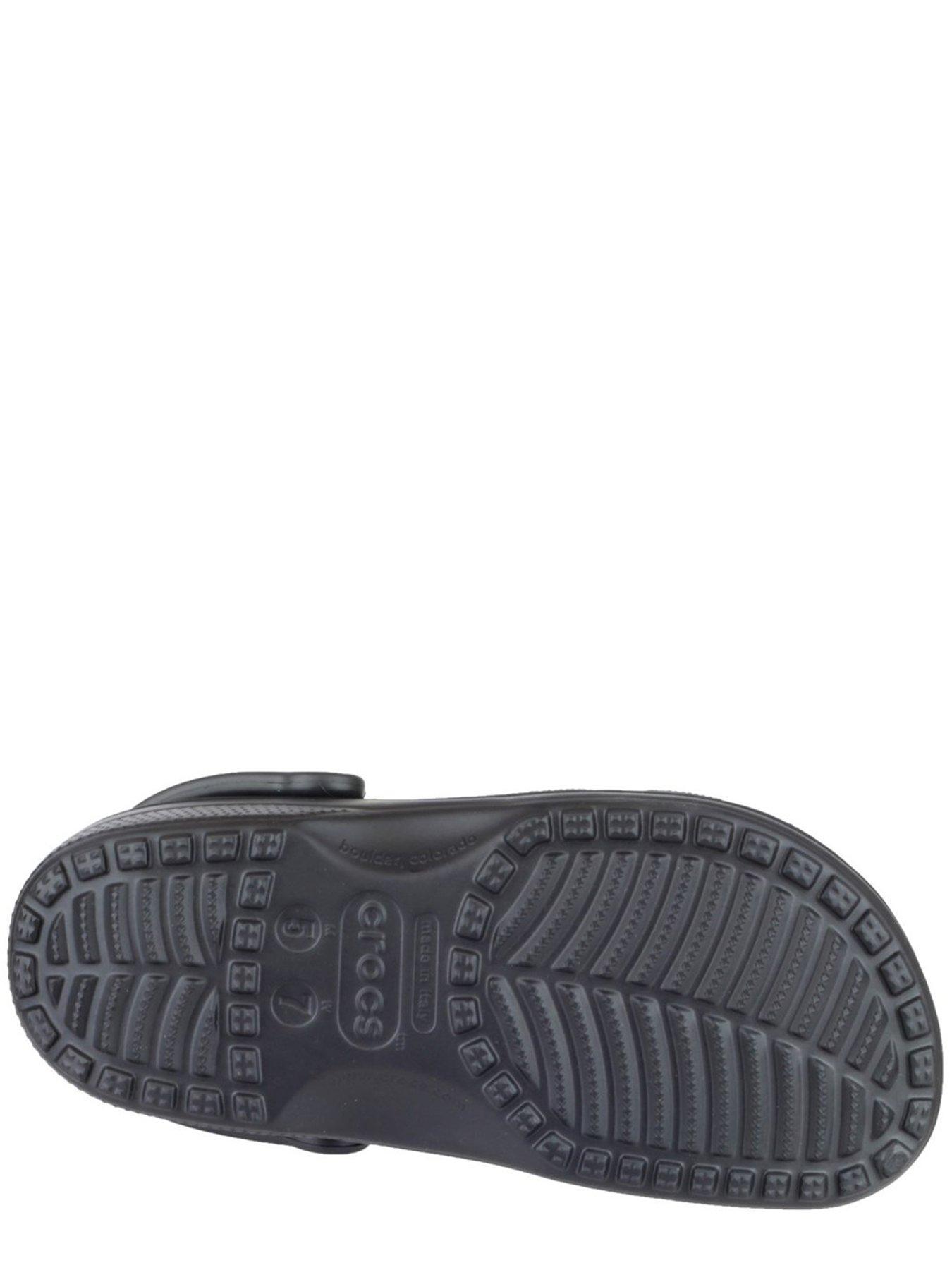 Black crocs men's online 10