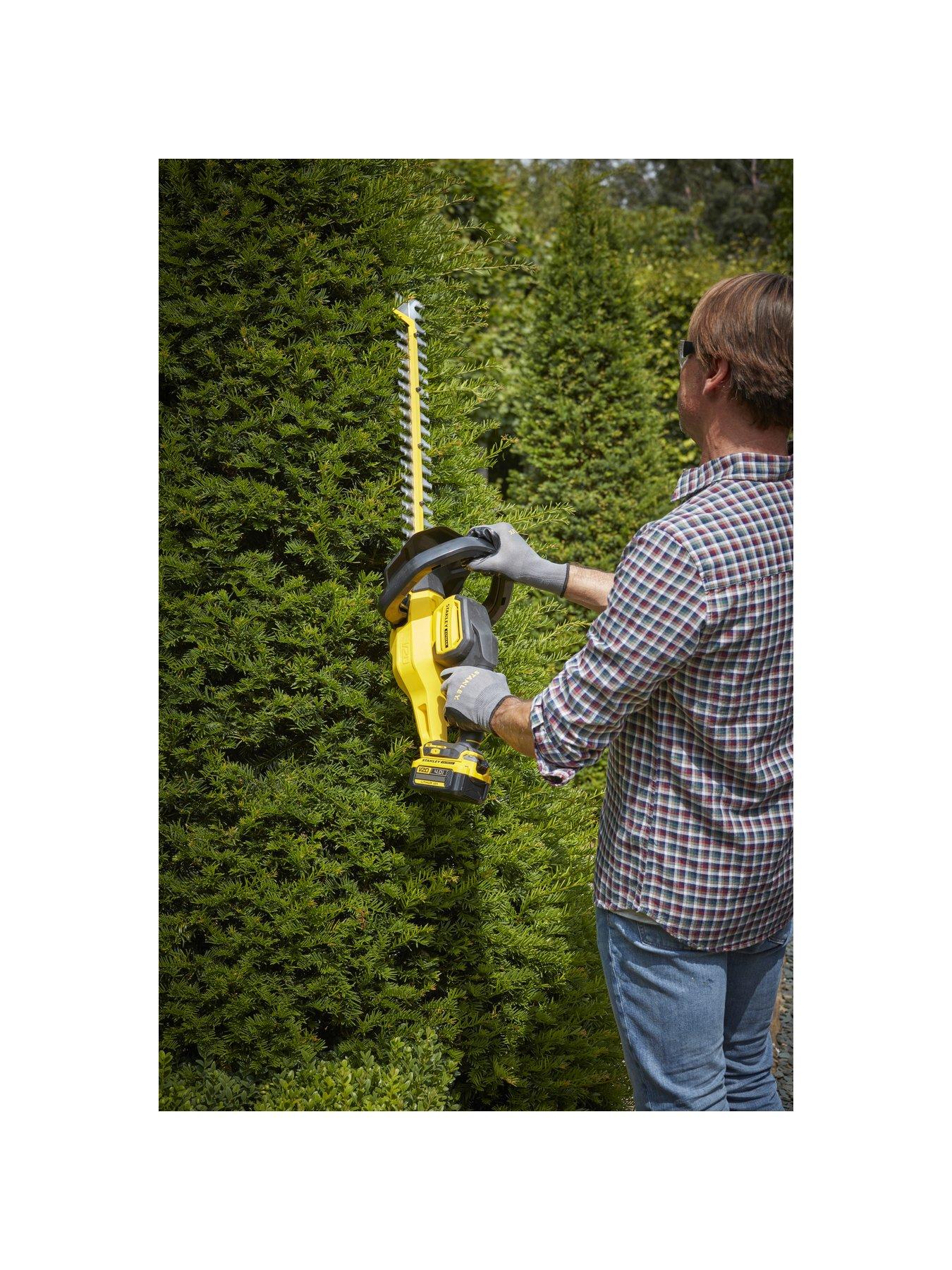 stanley-fatmax-sfmcht885m1-gb-v20-18v-lithium-ion-cordless-hedge-trimmer-40ah-batterystillFront