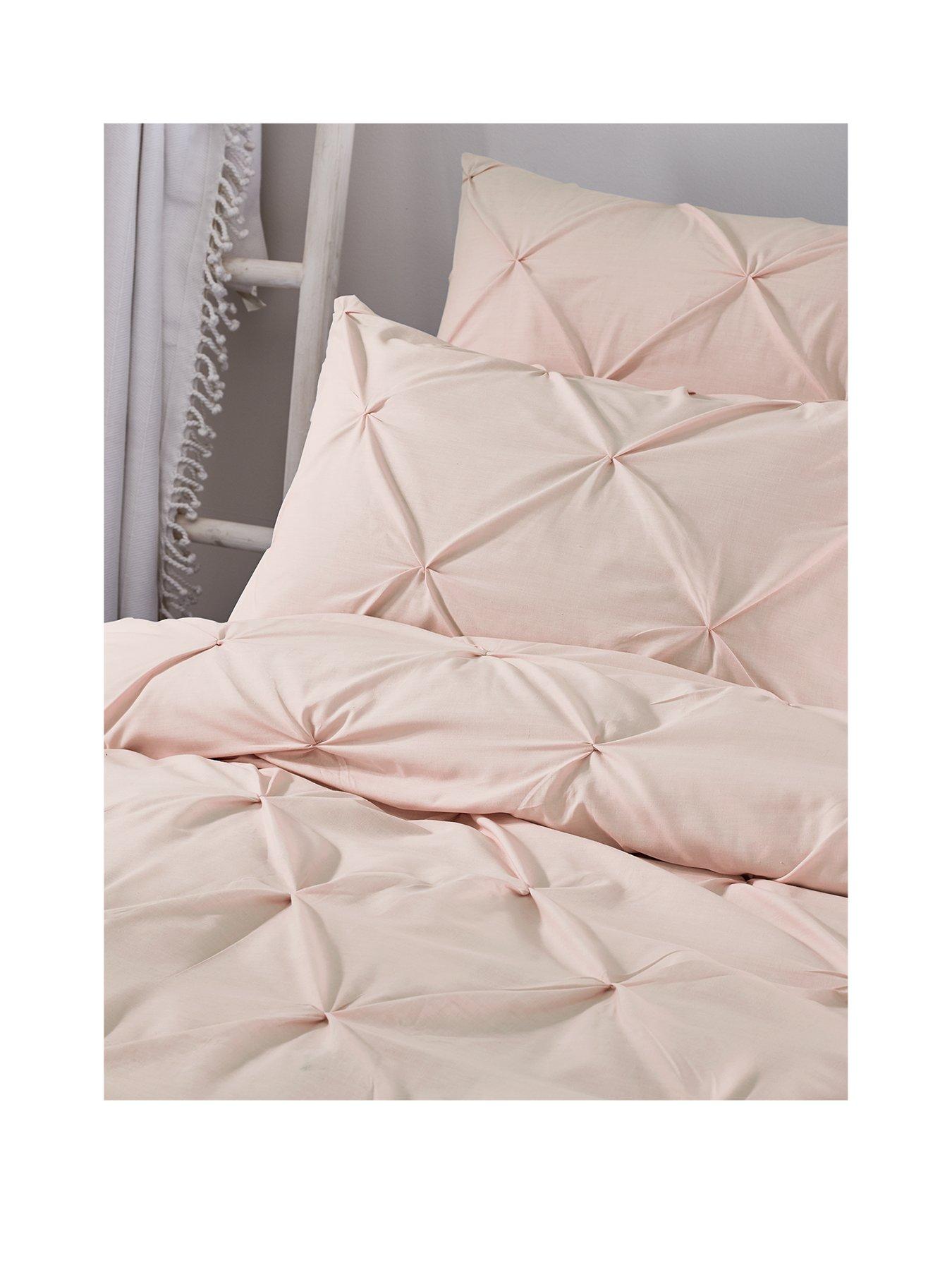 serene-lara-duvet-cover-set-blushstillFront