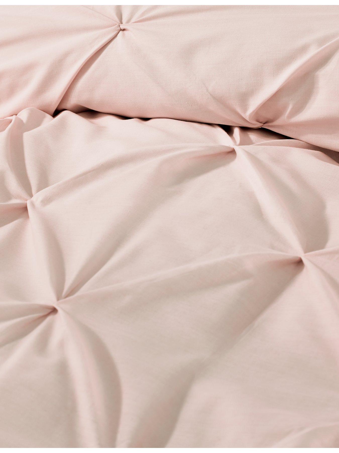 serene-lara-duvet-cover-set-blushback