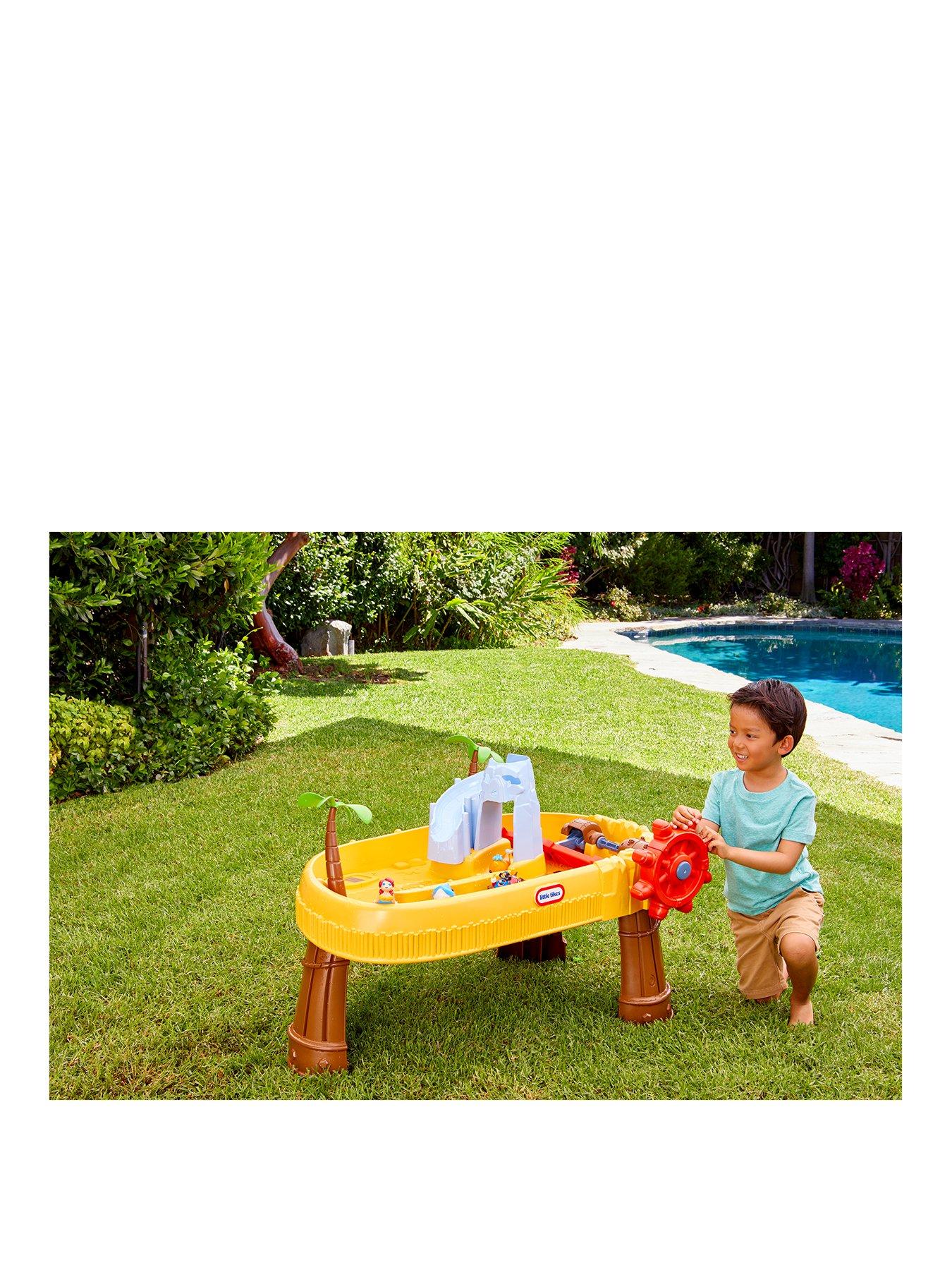 Image 3 of 8 of Little Tikes Island Wavemaker Water Table