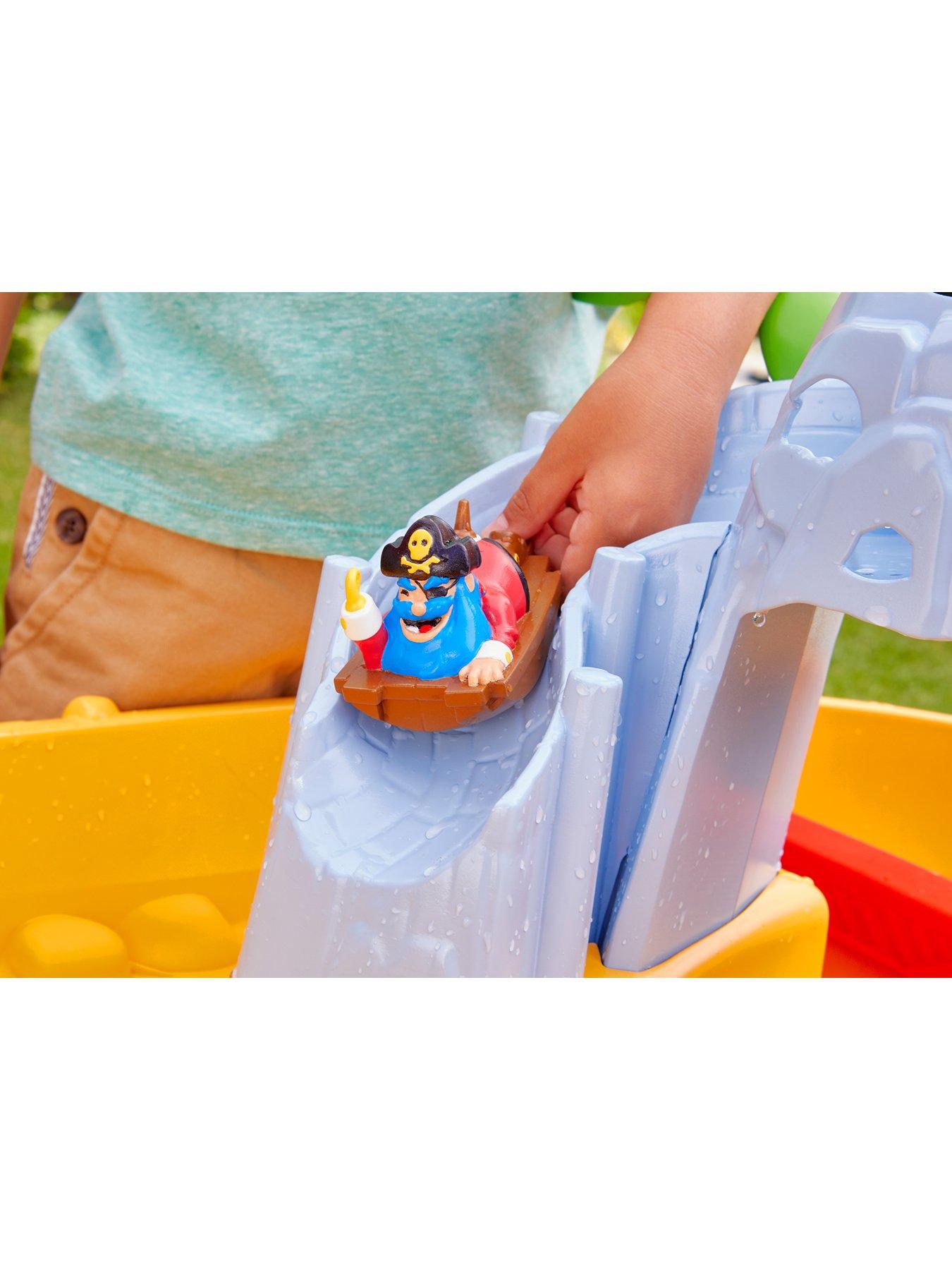 Image 5 of 8 of Little Tikes Island Wavemaker Water Table