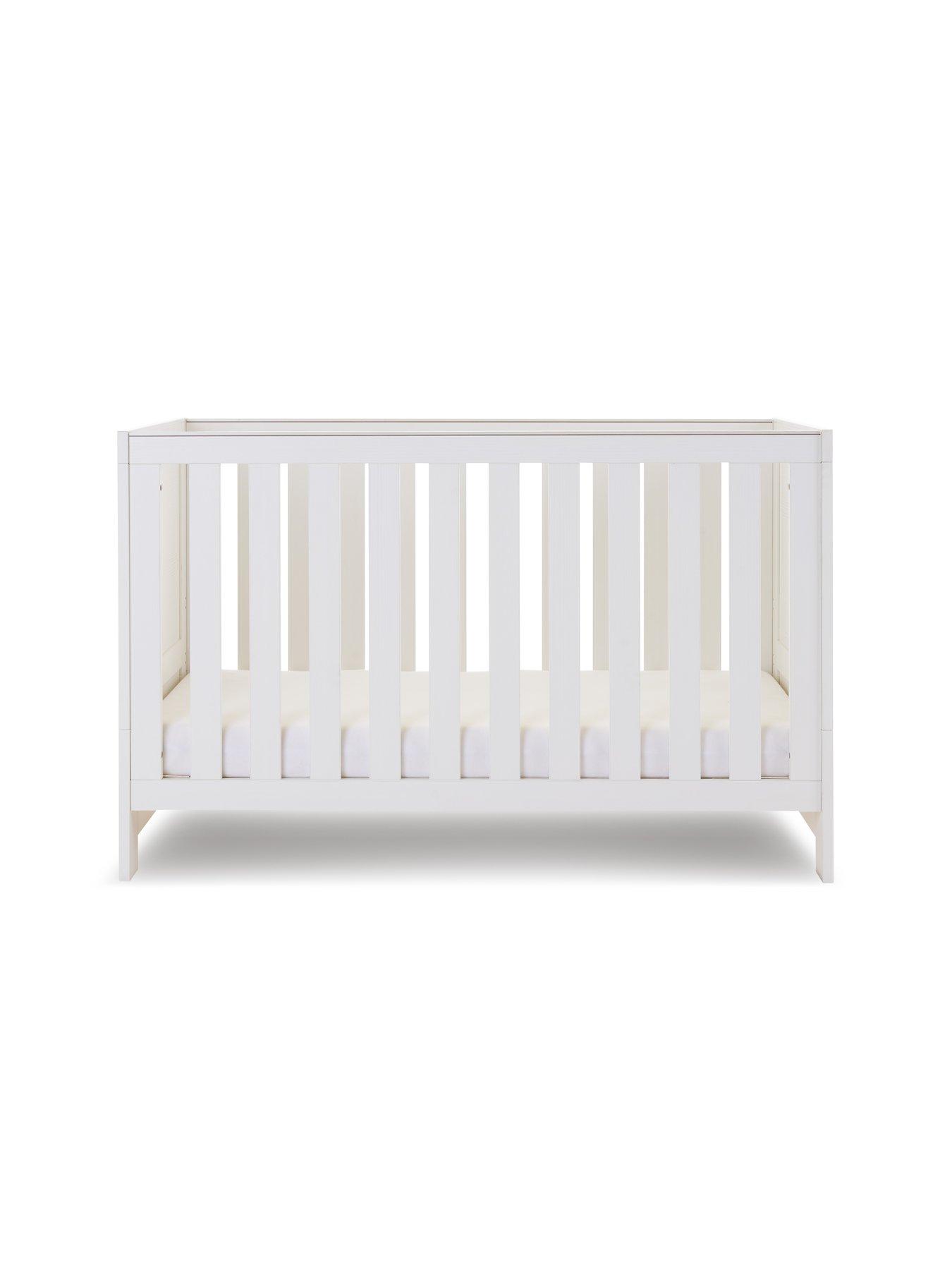 obaby-nika-3-piece-nurserynbsproom-setback