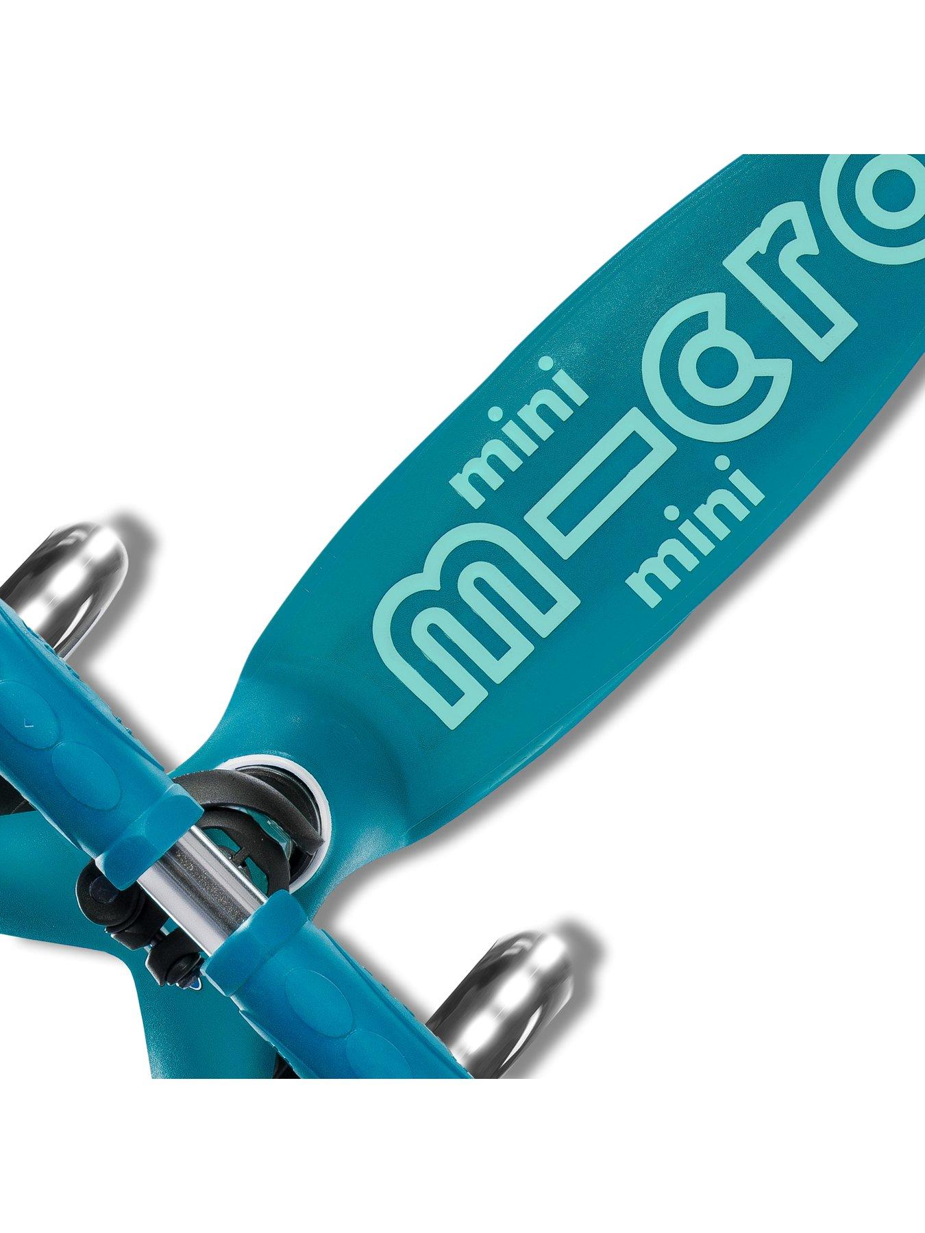 micro-scooter-mini-deluxe-scooter-led-aquadetail