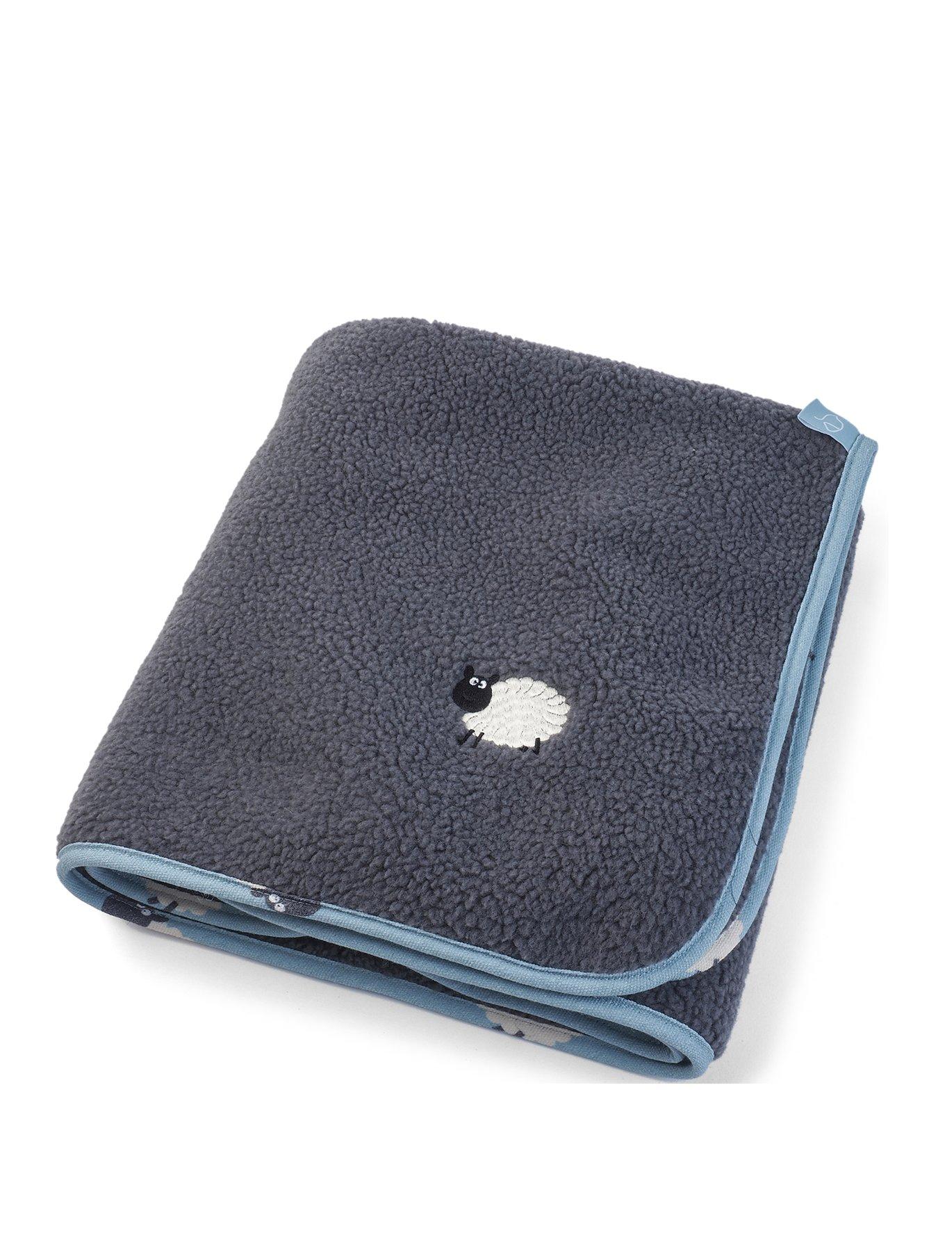 Image 1 of 1 of Zoon Counting Sheep Sherpa Pet Comforter - 70 x 100cm