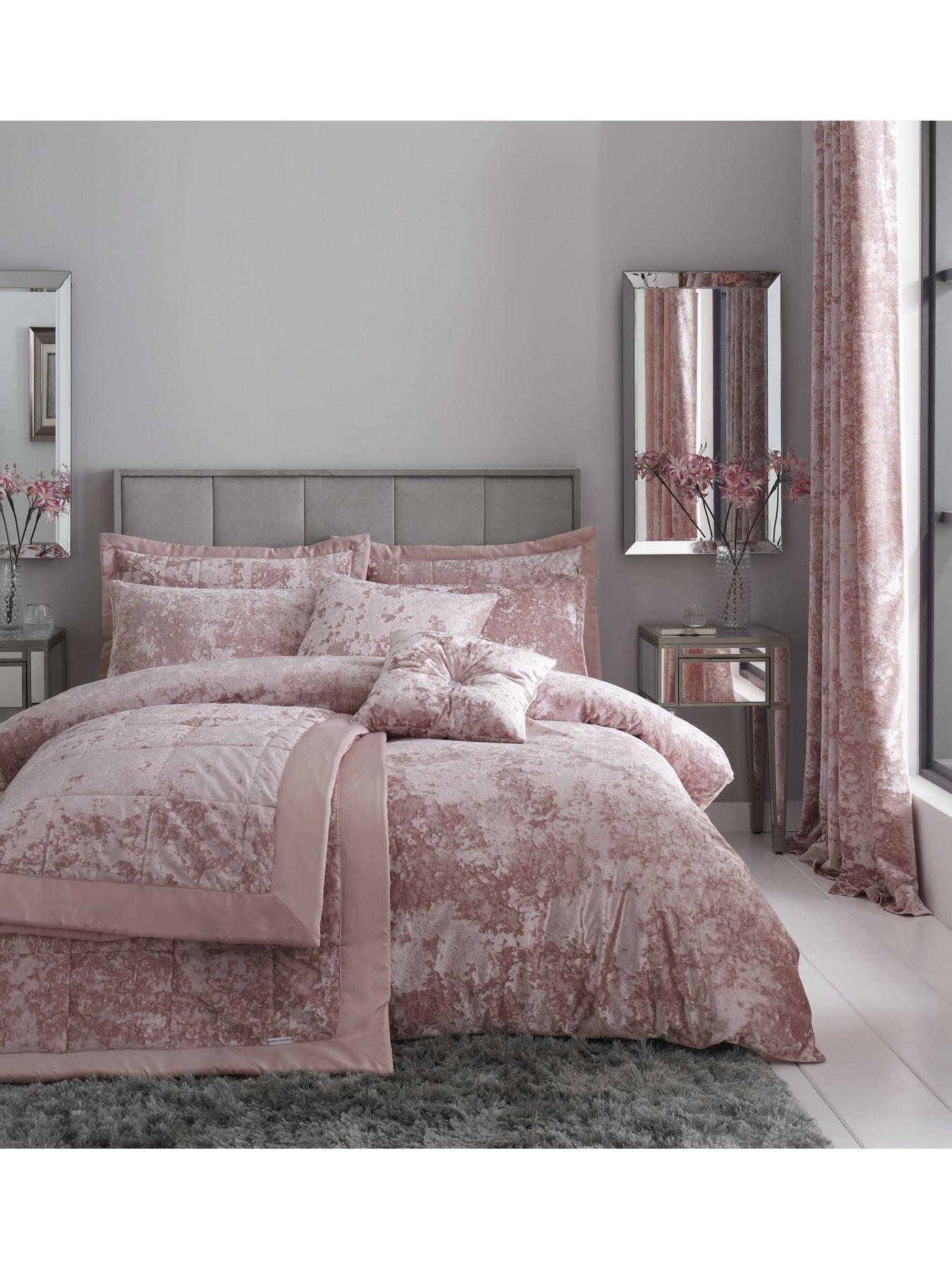 Image 1 of 7 of Catherine Lansfield Crushed Velvet Duvet Cover Set - Blush Pink