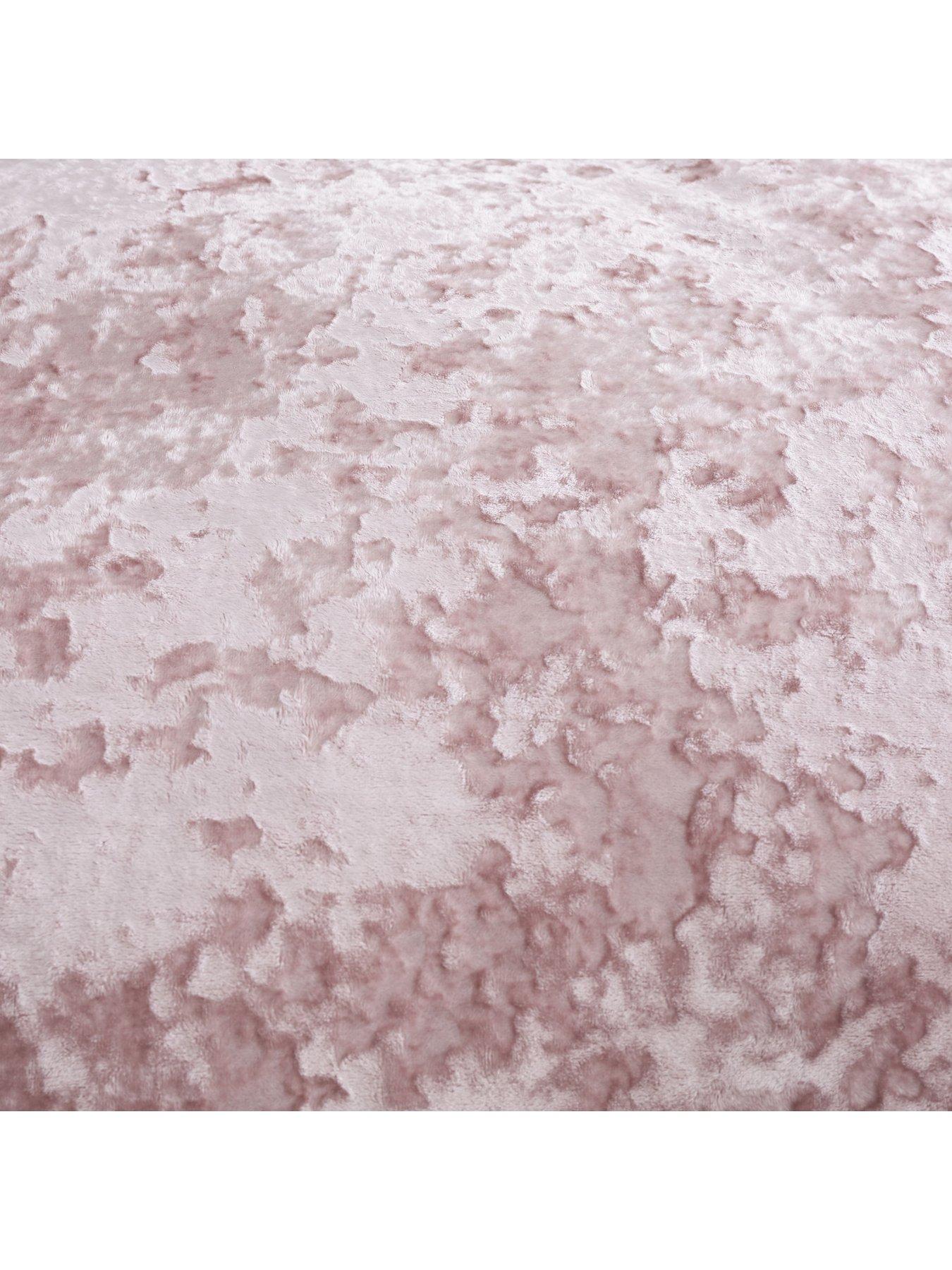 catherine-lansfield-crushed-velvet-duvet-cover-set-blush-pinkdetail