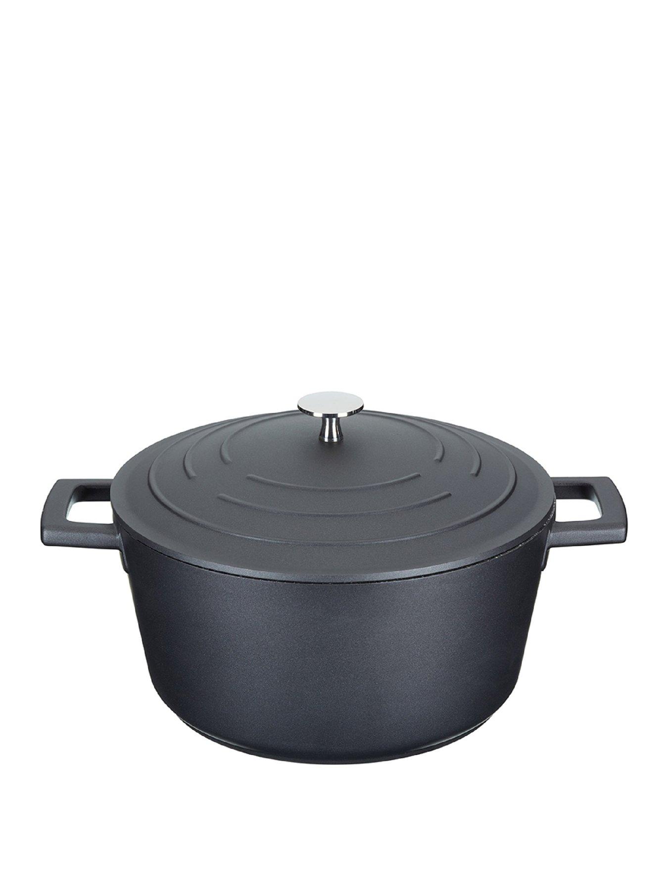masterclass-lightweight-cast-aluminium-4-litre-casserole-dish-black