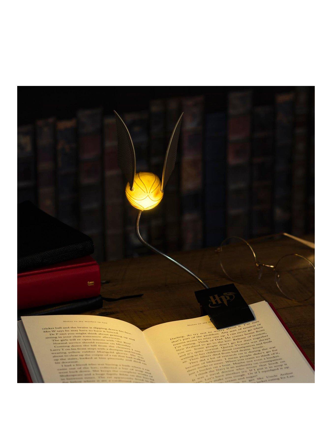 harry-potter-golden-snitch-quidditch-clip-book-light-officially-licensed-for-harry-potter-fans-portable-reading-light-for-books-battery-poweredfront