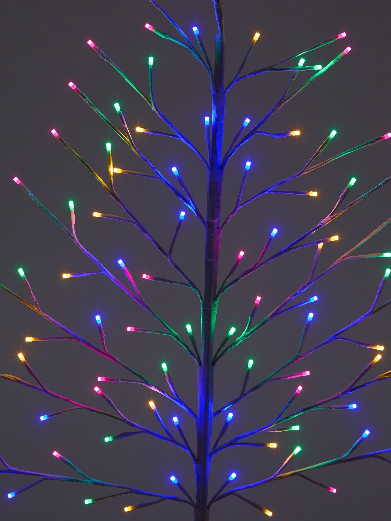 festive-4ft-flat-white-indooroutdoor-litnbspchristmas-treeoutfit