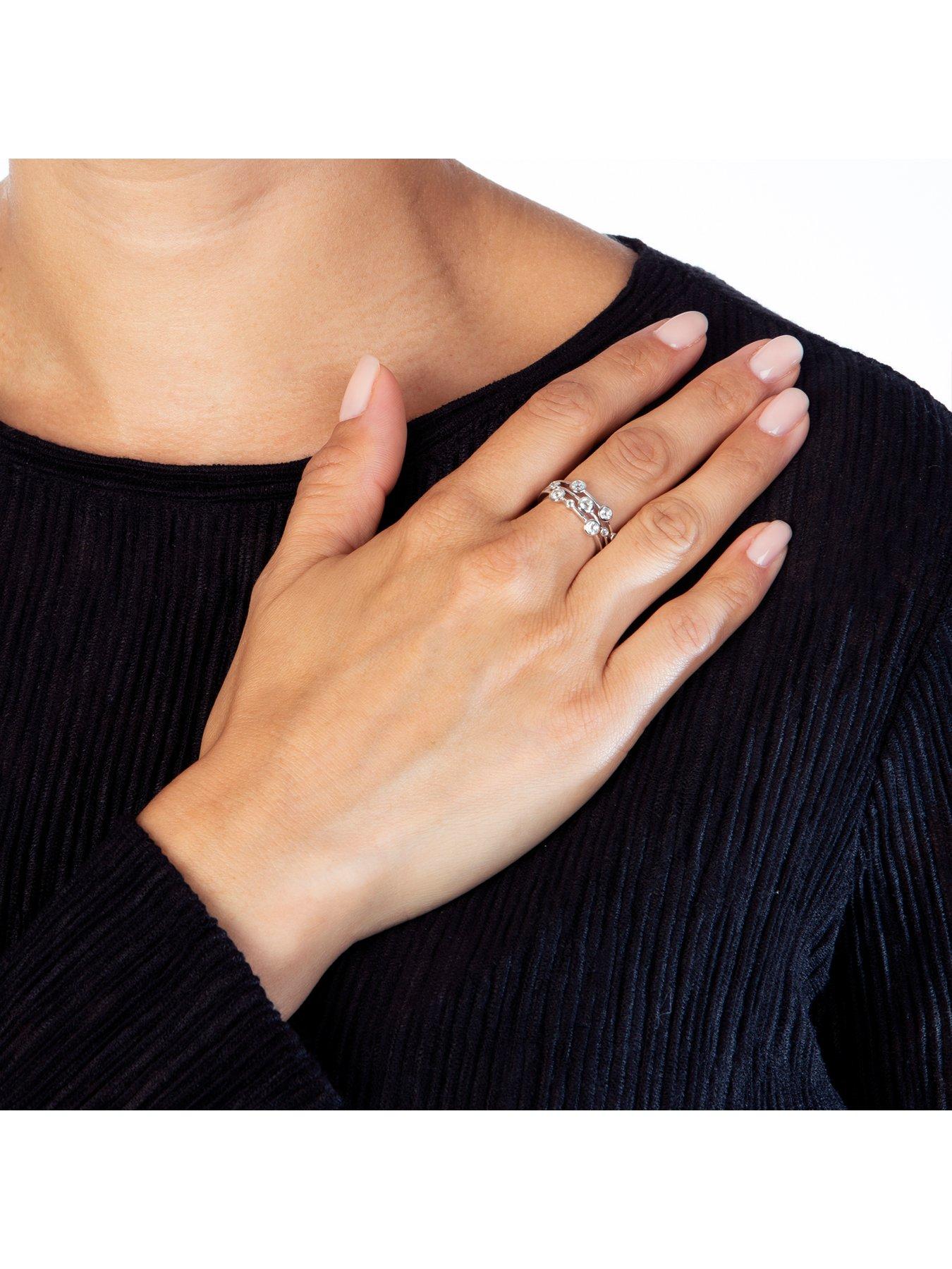 Image 2 of 4 of Hot Diamonds Tender Statement Ring