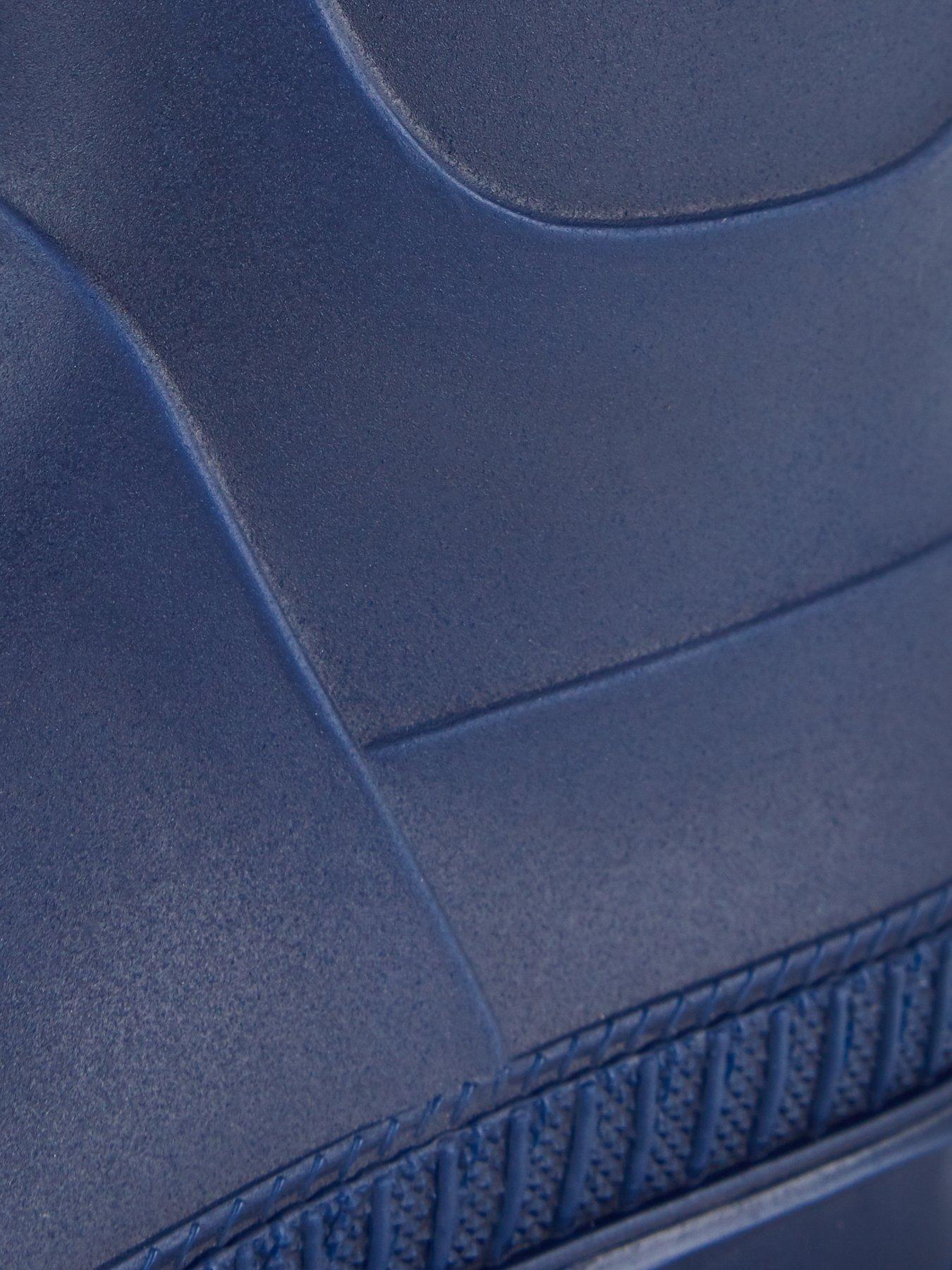 Image 6 of 6 of The Very Collection Boys Pull-On Wipe-Clean Wellies - Navy