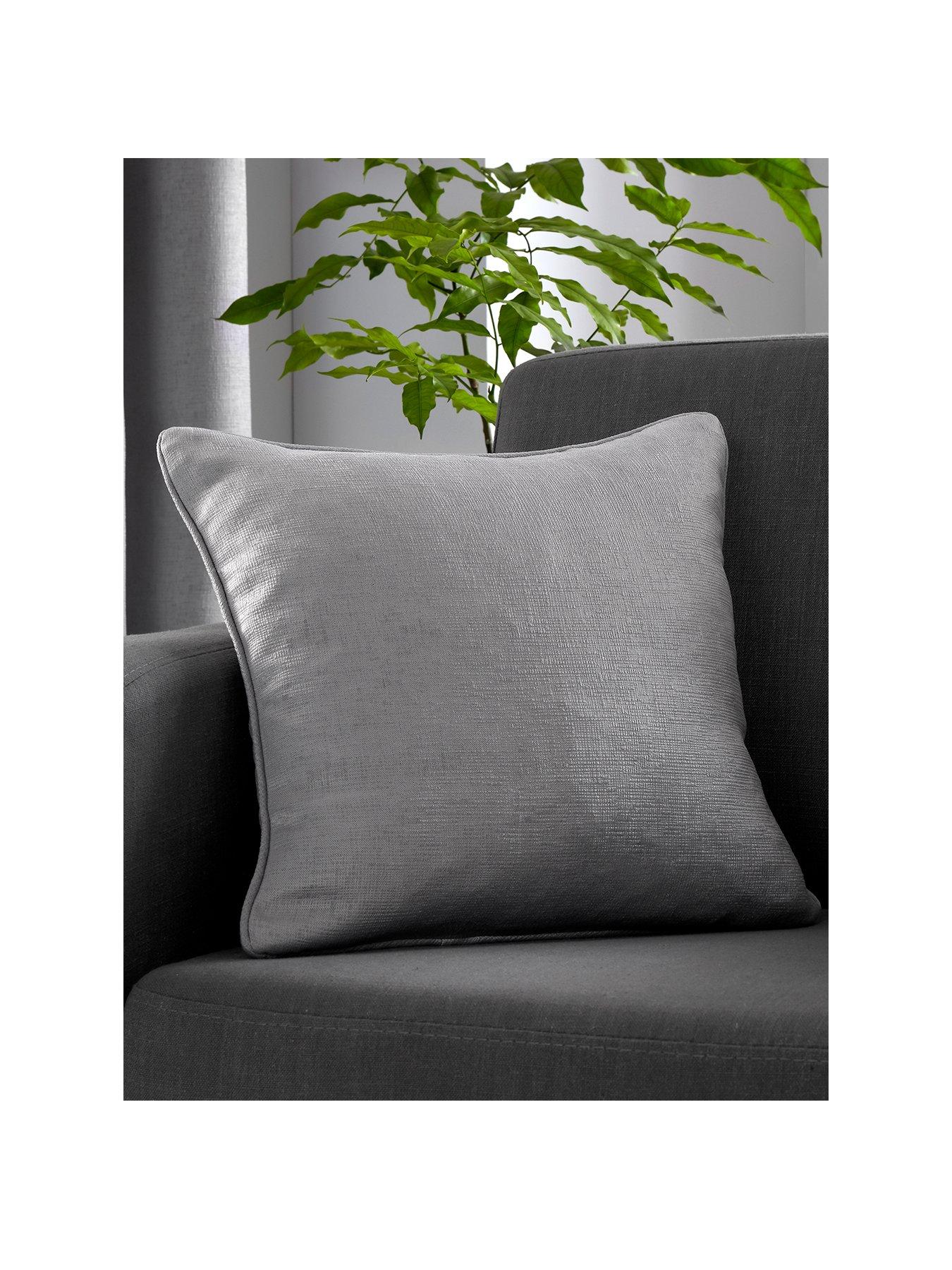 fusion-strata-filled-cushion
