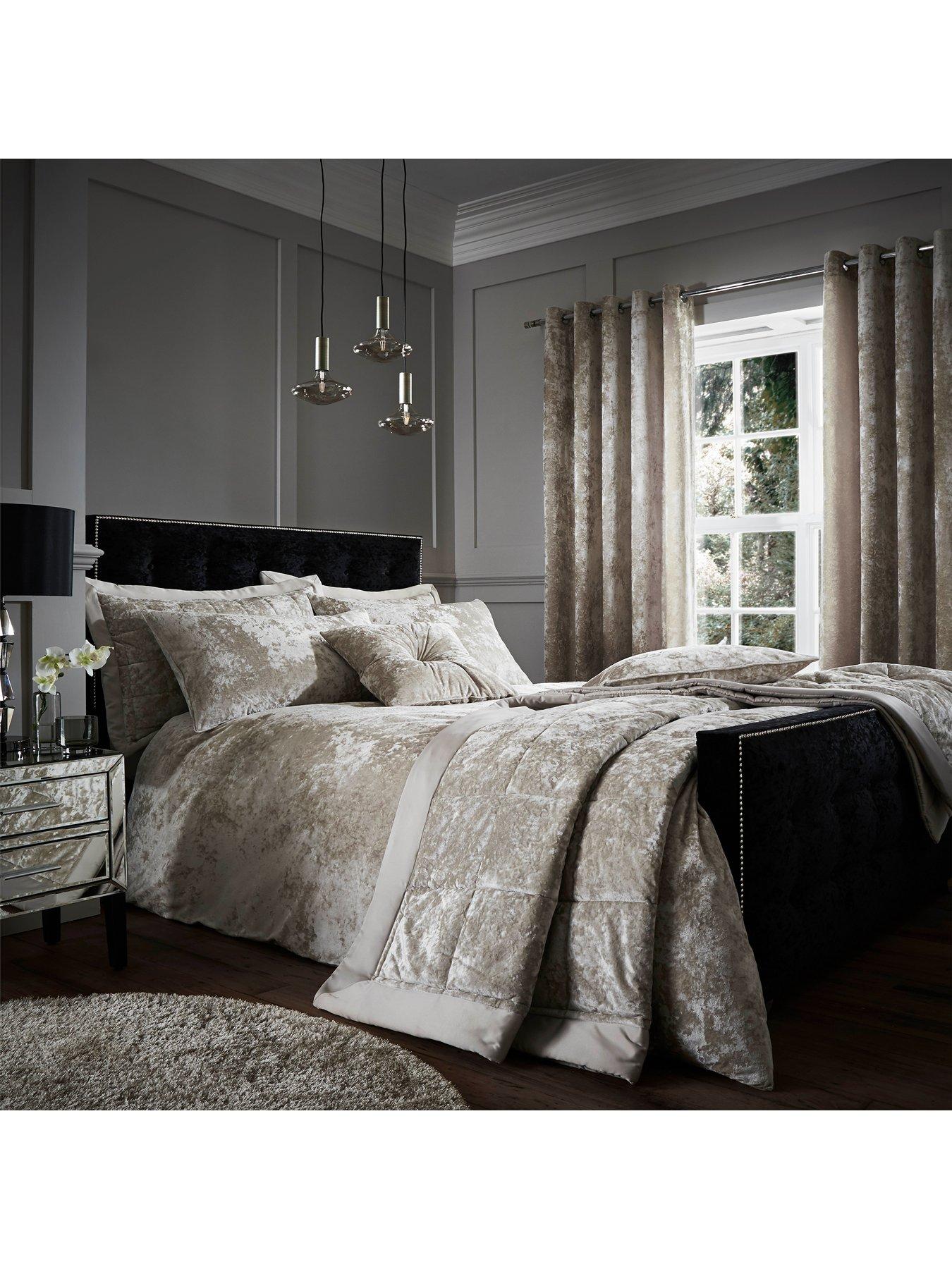 Catherine Lansfield Crushed Velvet Duvet Cover Set, Blush Pink - Yorkshire  Linen Beds and More