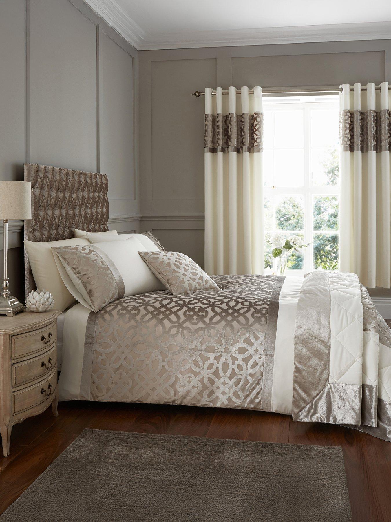 Image 1 of 6 of Catherine Lansfield Lattice Cut Velvet Bedspread Throw - Natural