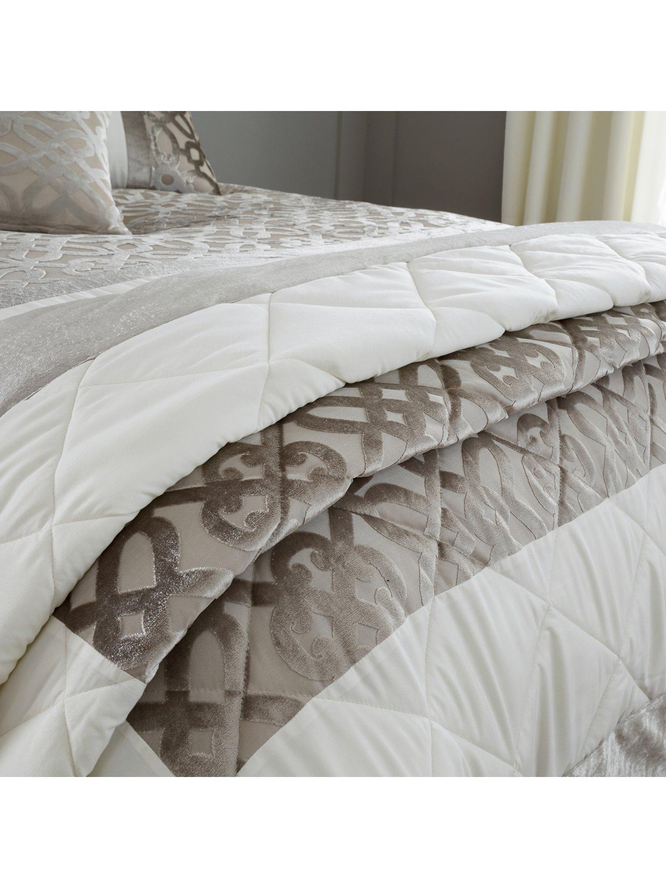 catherine-lansfield-lattice-cut-velvet-bedspread-throw-naturalback