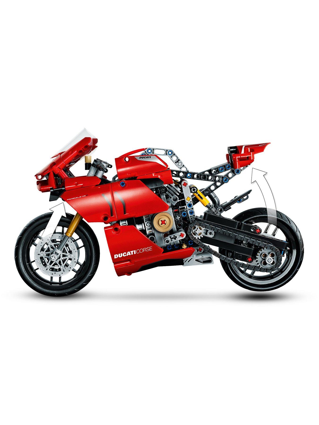 lego-technic-ducati-panigale-v4-r-42107outfit