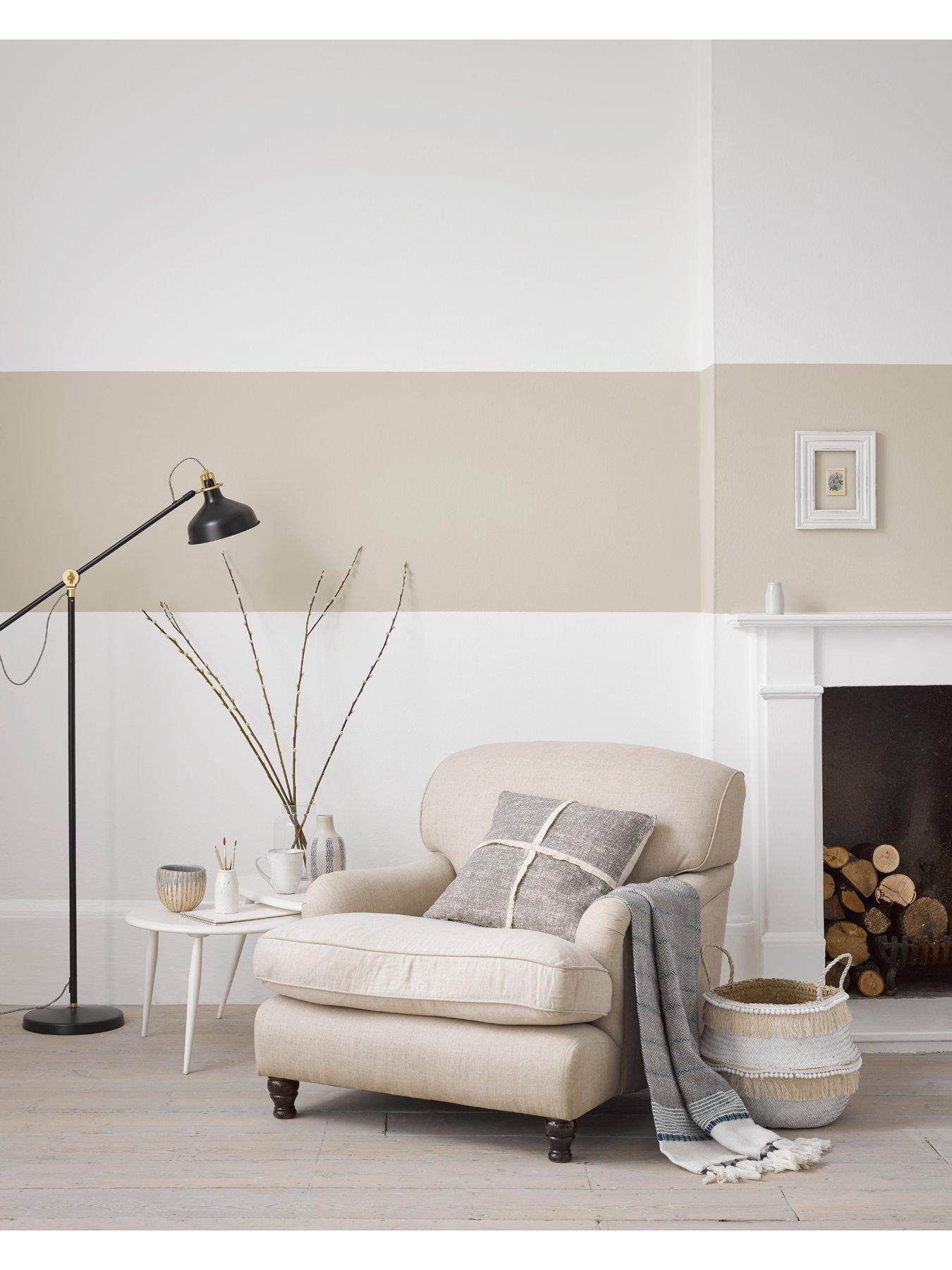 Image 3 of 5 of Rust-Oleum Chalky Finish 2.5-litre Wall Paint &ndash; Hessian