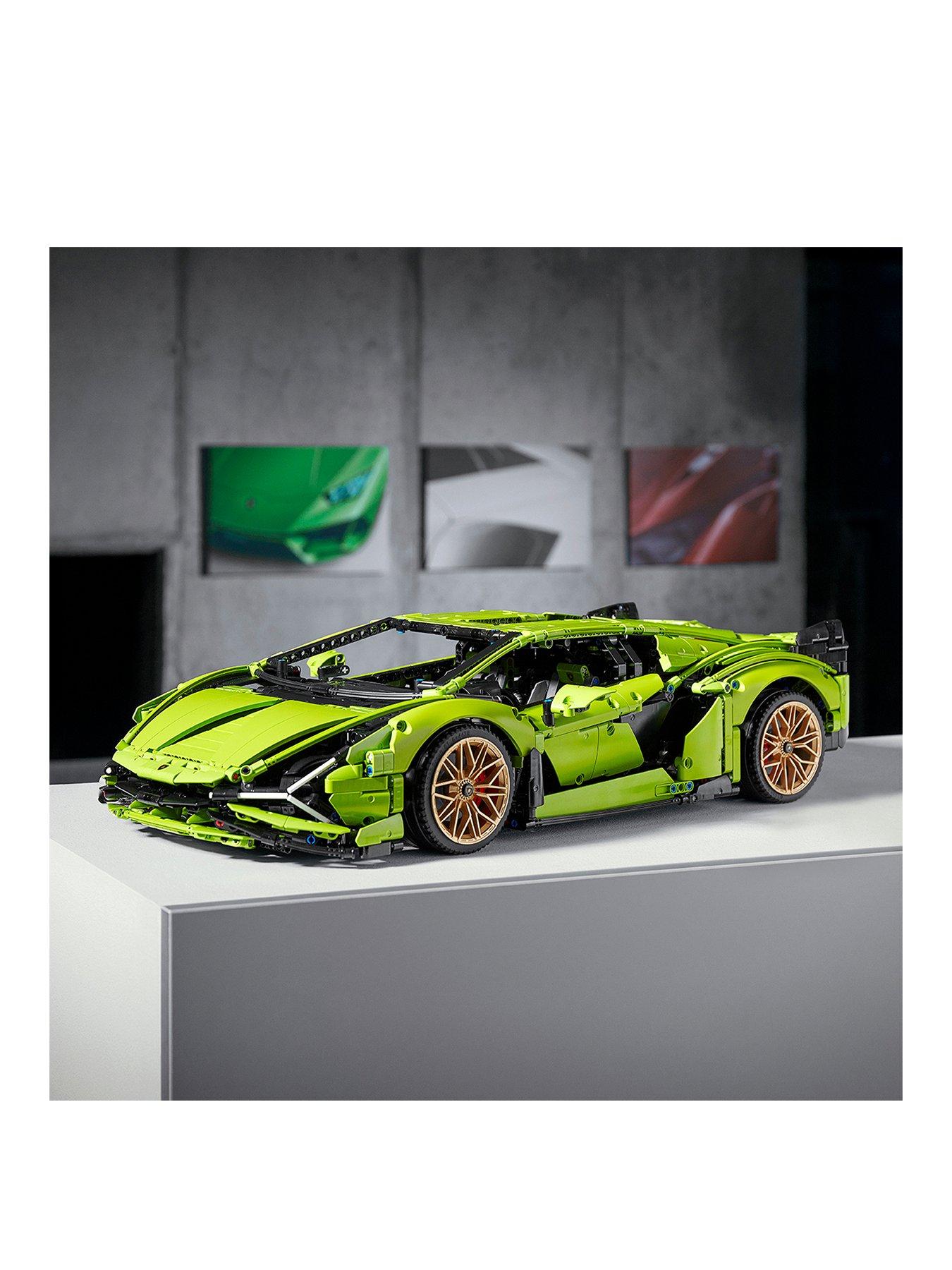 Image 2 of 8 of LEGO Technic Lamborghini Si&aacute;n FKP 37 42115