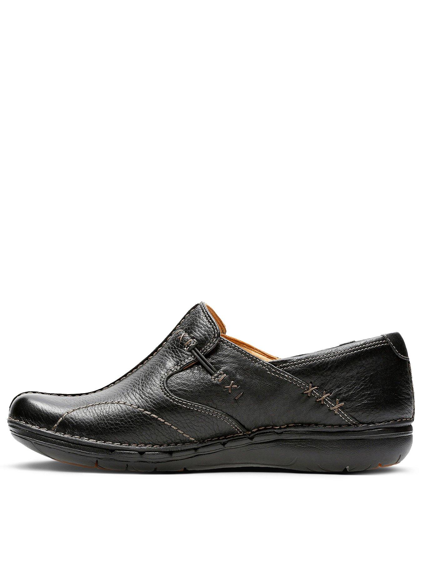 Image 3 of 6 of Clarks Un Loop Flat Leather Shoe - Black