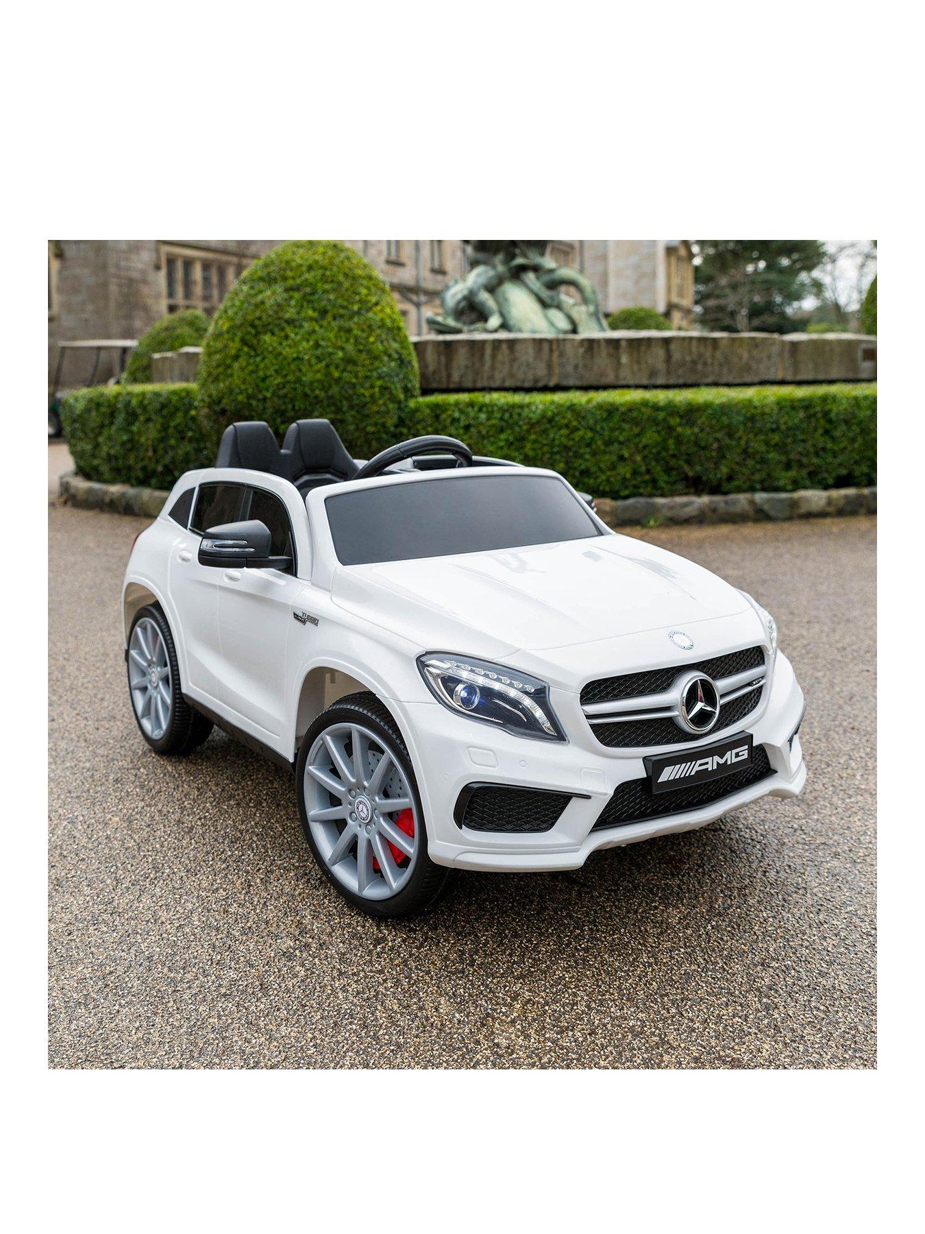 Mercedes push on sale along car