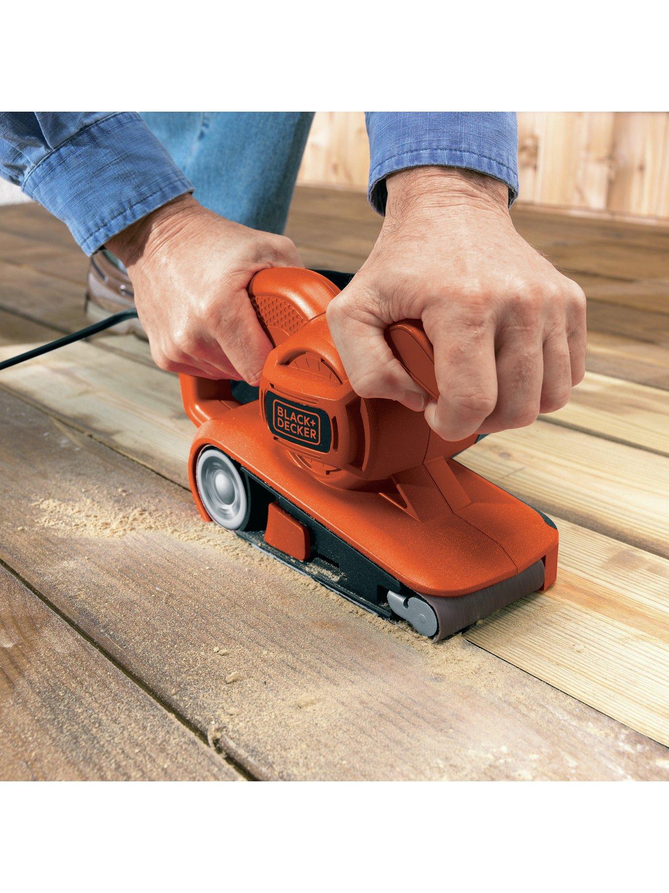 black-decker-720w-belt-sander-ka86-gboutfit