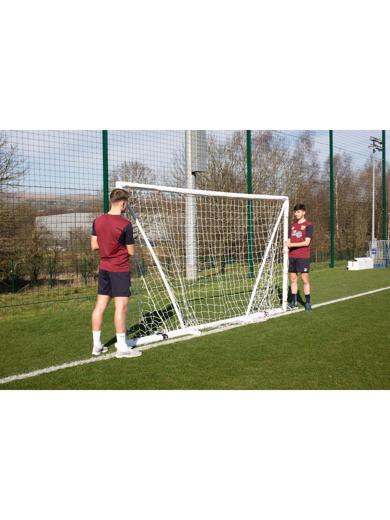 samba-12ft-x-6ftnbspfold-a-goal-with-locking-systemdetail