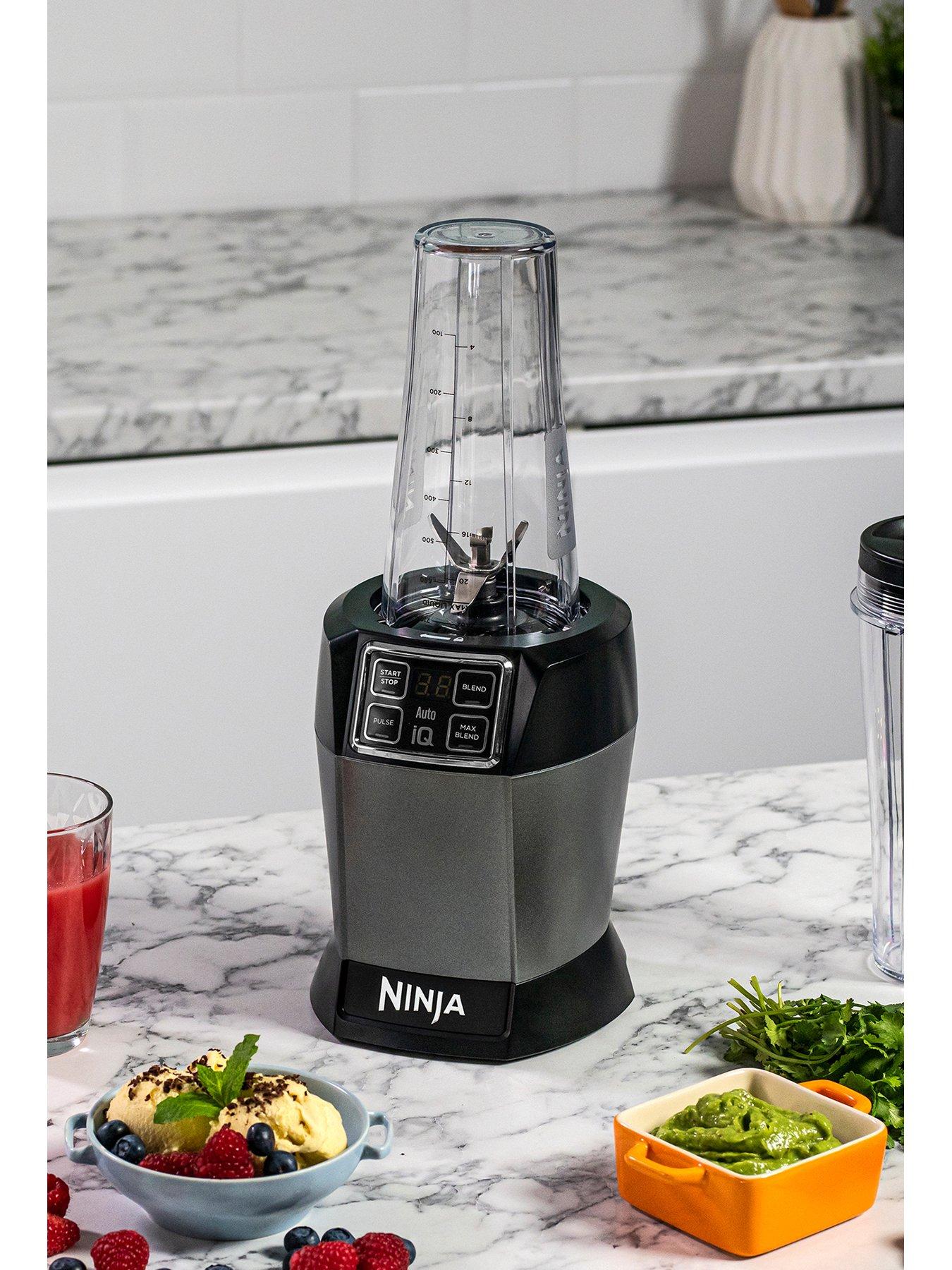 Image 2 of 7 of NINJA Blender with Auto-iQ BN495UK