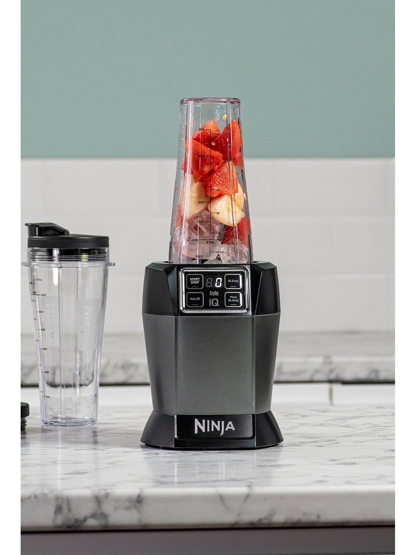 Image 3 of 7 of NINJA Blender with Auto-iQ BN495UK