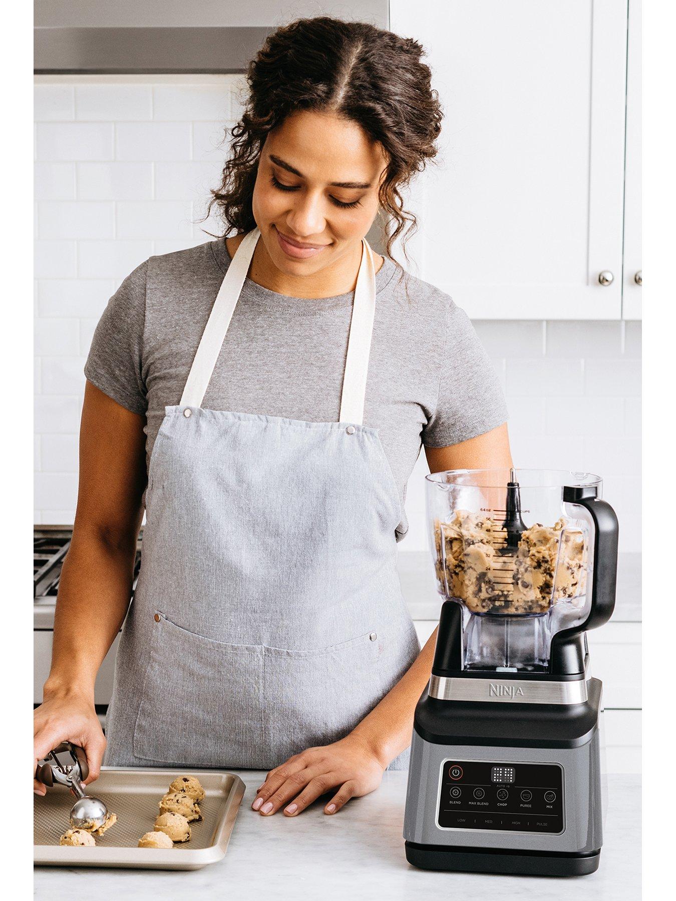Image 3 of 7 of NINJA 3-in-1 Food Processor and Blender with Auto-iQ BN800UK