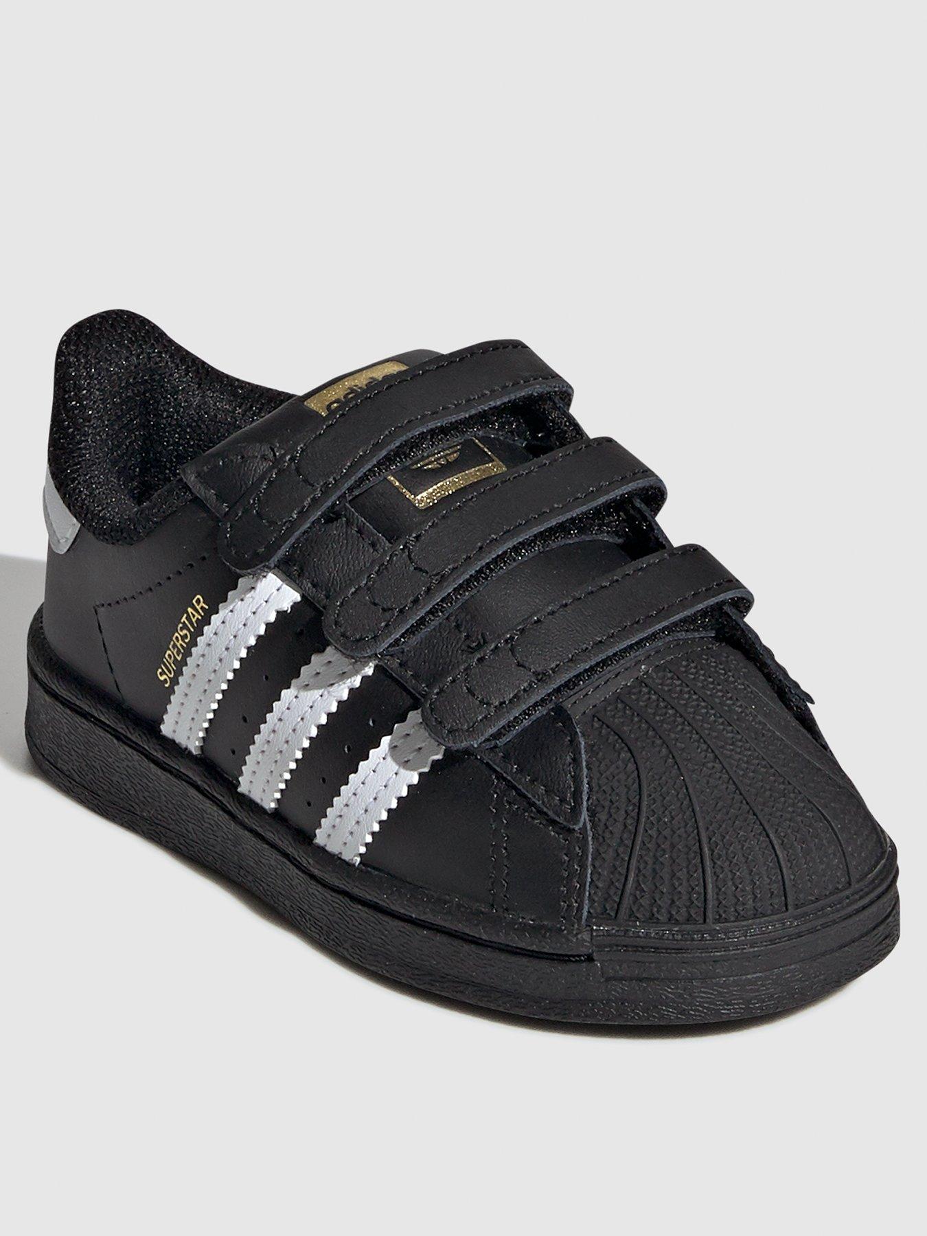 Kids adidas store superstar trainers