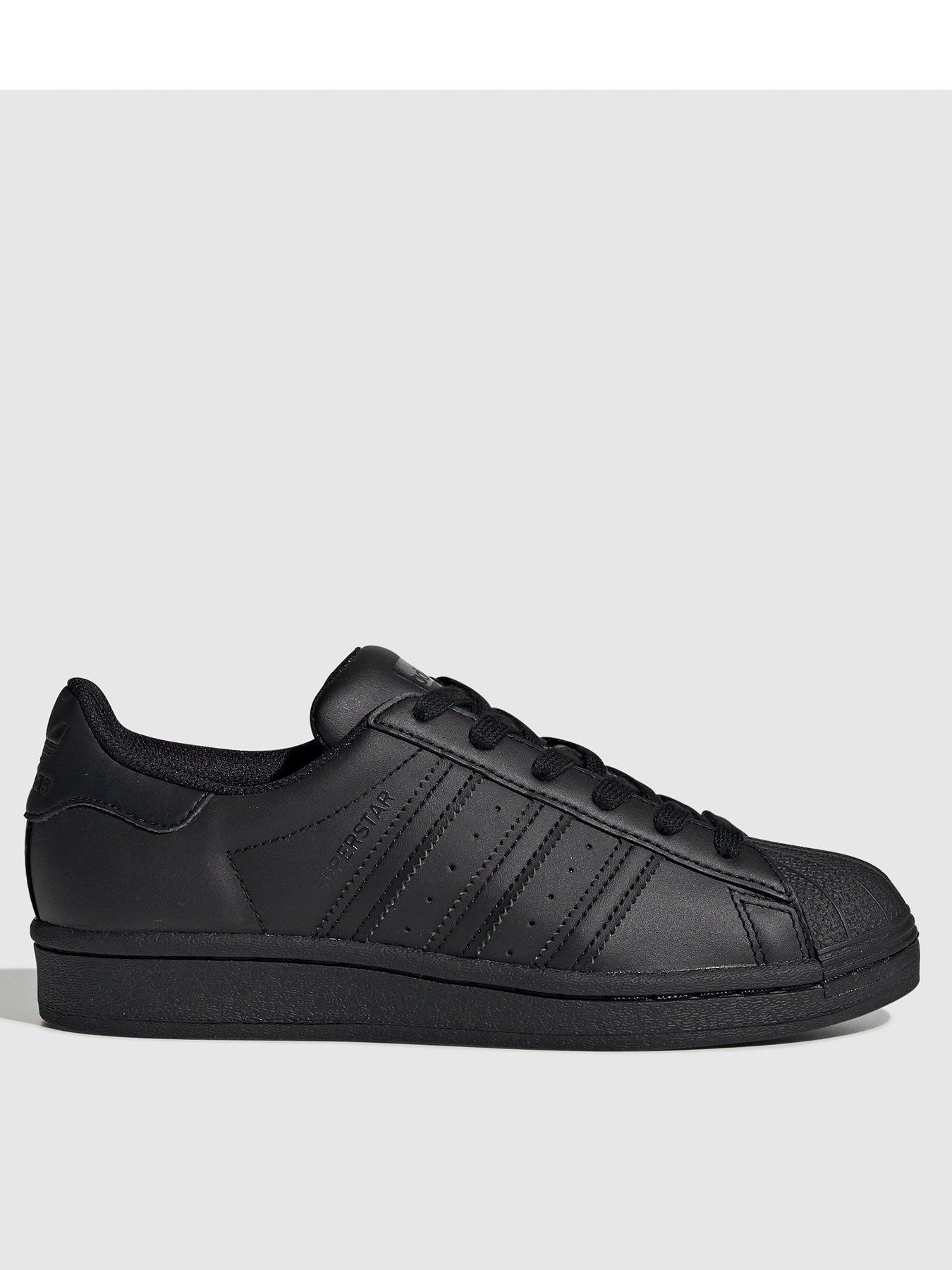 Junior superstar trainers black and white sale