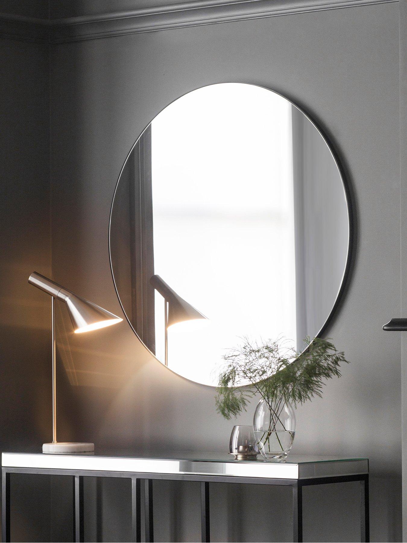 gallery-hayle-round-mirror-in-blackstillFront